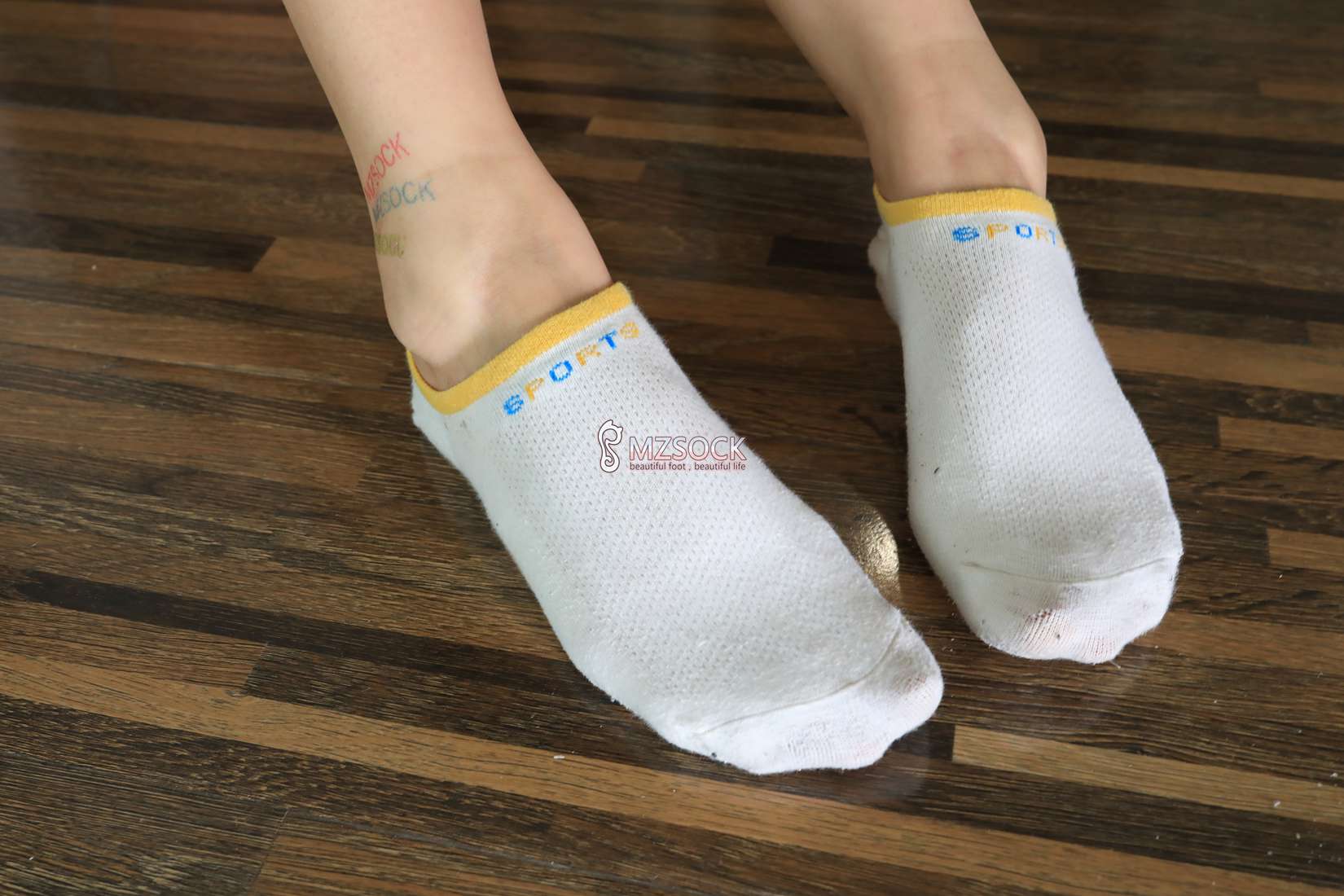 图片[60]-[MZSOCK爱美足] No.038 悦悦 在线浏览 – 速更版-美库