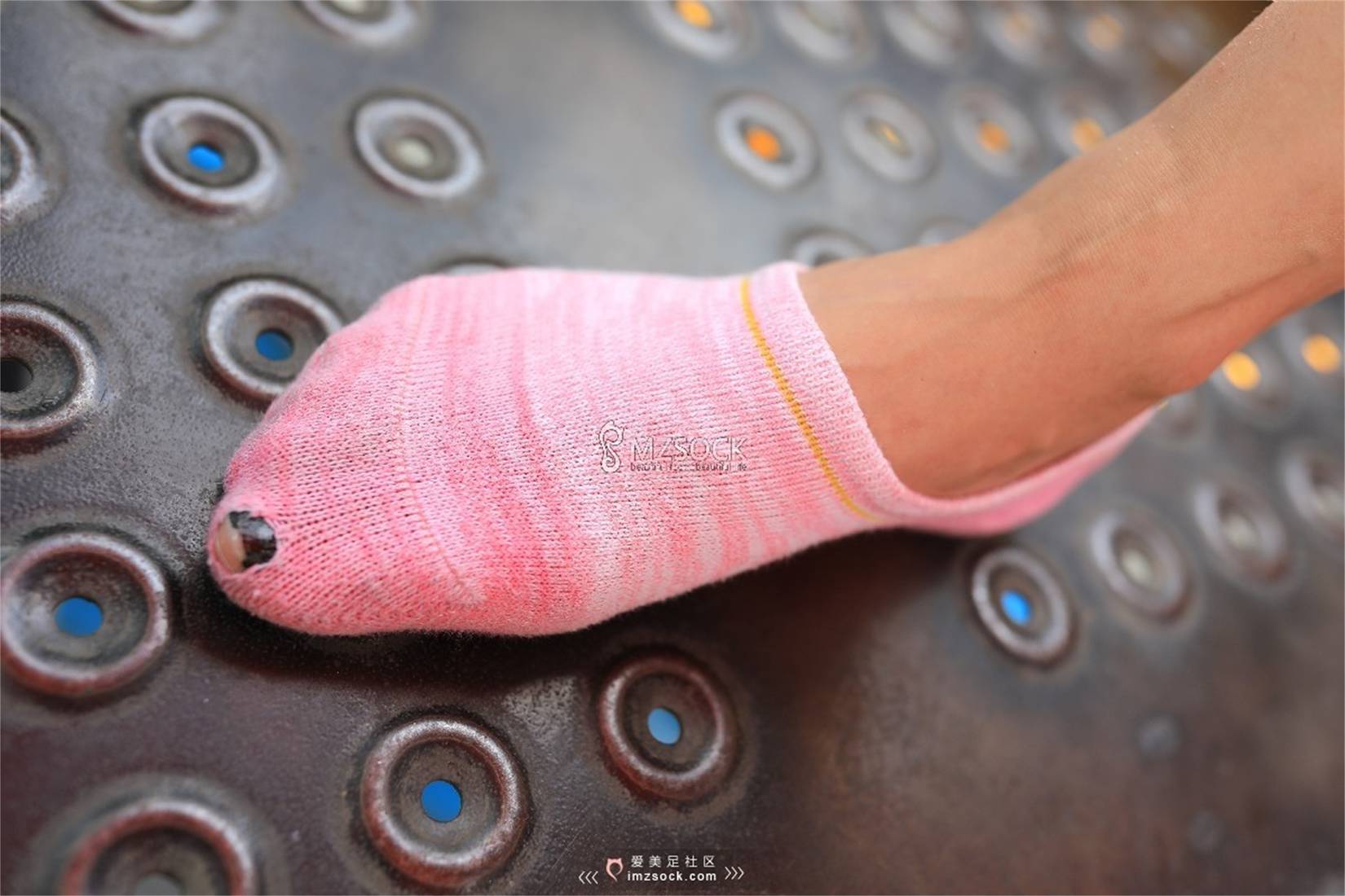 图片[38]-[MZSOCK爱美足] No.047 悦悦 在线浏览 – 速更版-美库