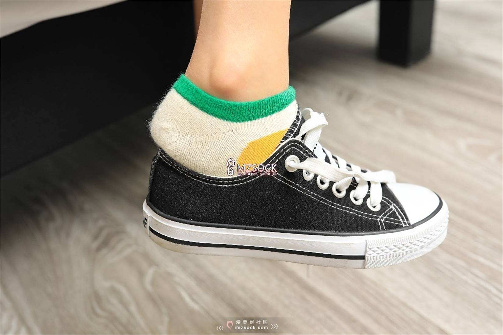 图片[24]-[MZSOCK爱美足] No.048 小爽 在线浏览 – 速更版-美库