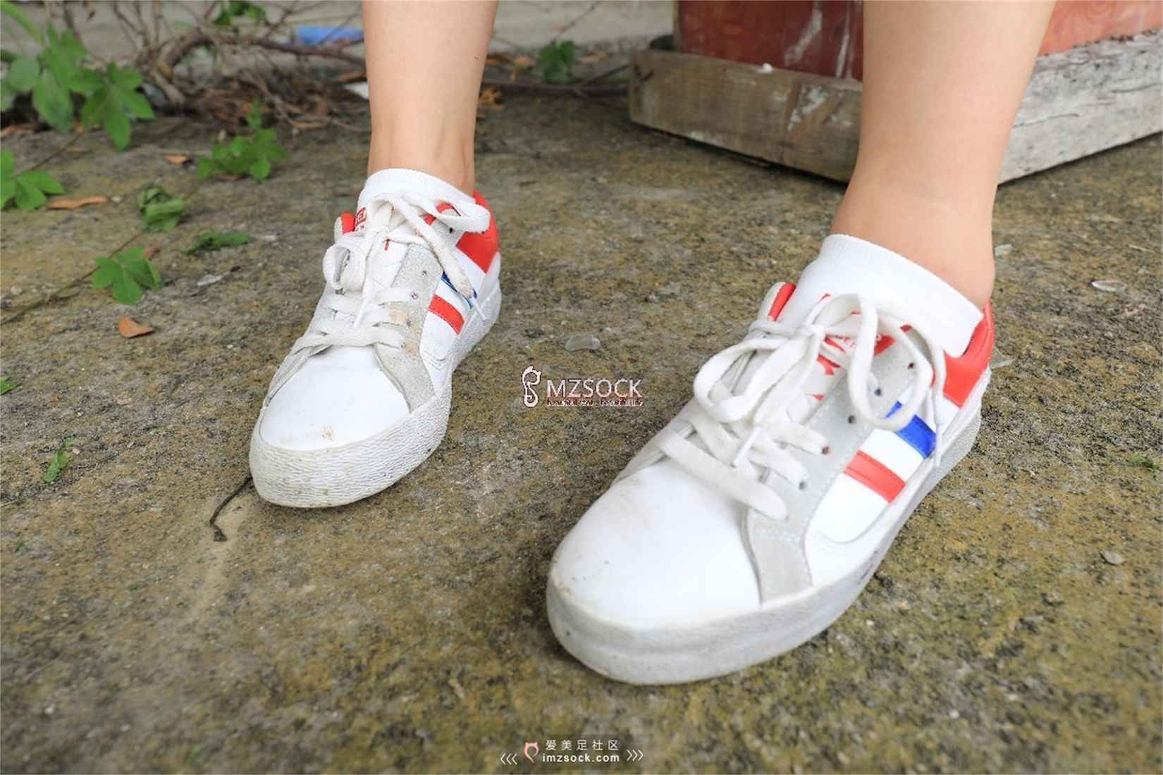 图片[106]-[MZSOCK爱美足] No.049 悦悦 在线浏览 – 速更版-美库