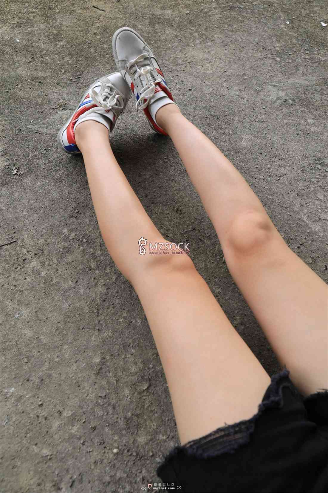 图片[82]-[MZSOCK爱美足] No.049 悦悦 在线浏览 – 速更版-美库