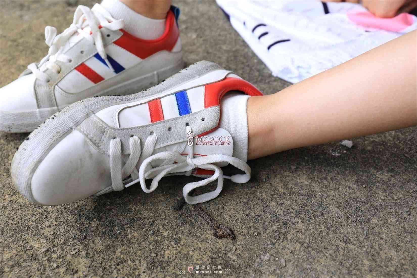 图片[77]-[MZSOCK爱美足] No.049 悦悦 在线浏览 – 速更版-美库