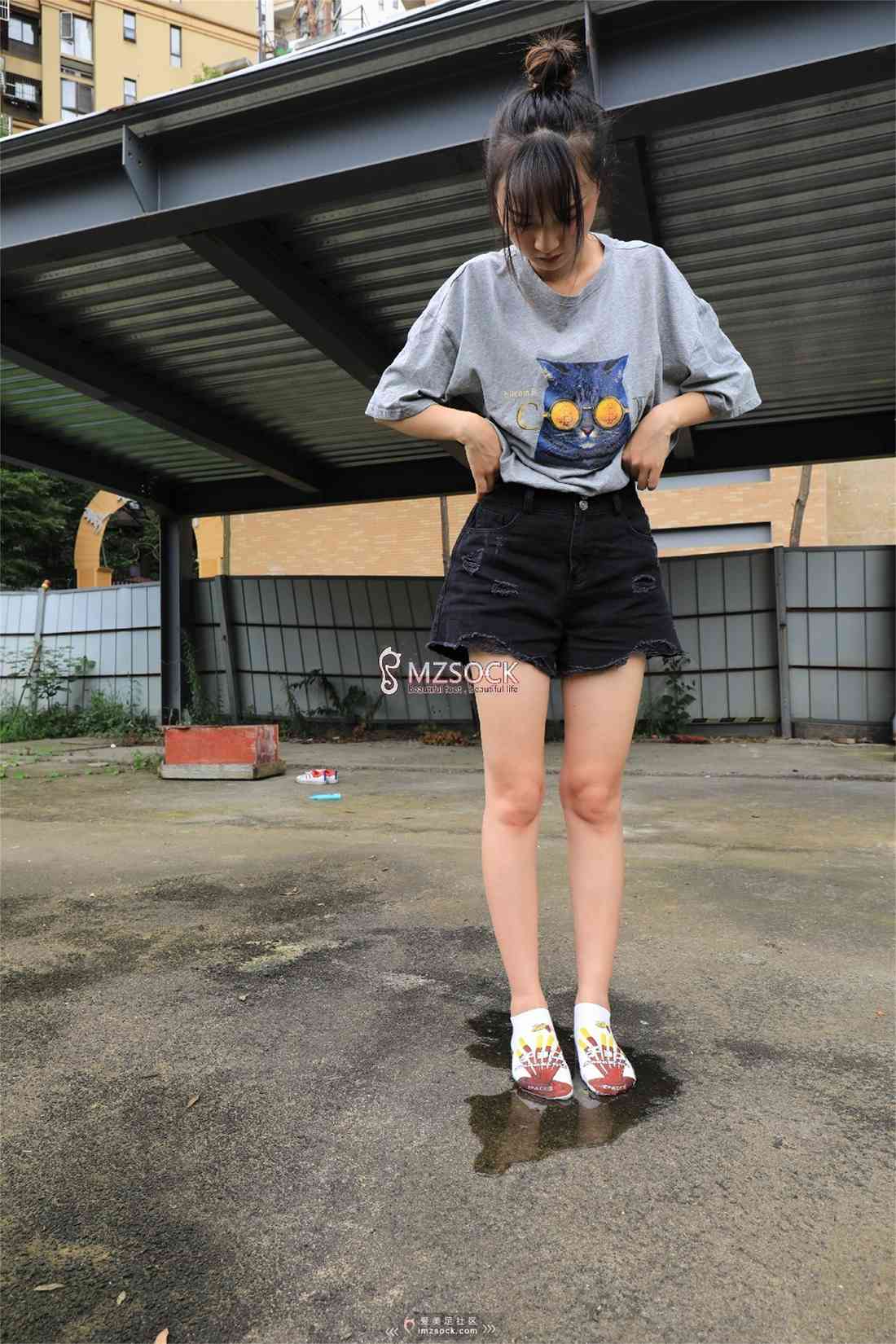 图片[63]-[MZSOCK爱美足] No.049 悦悦 在线浏览 – 速更版-美库