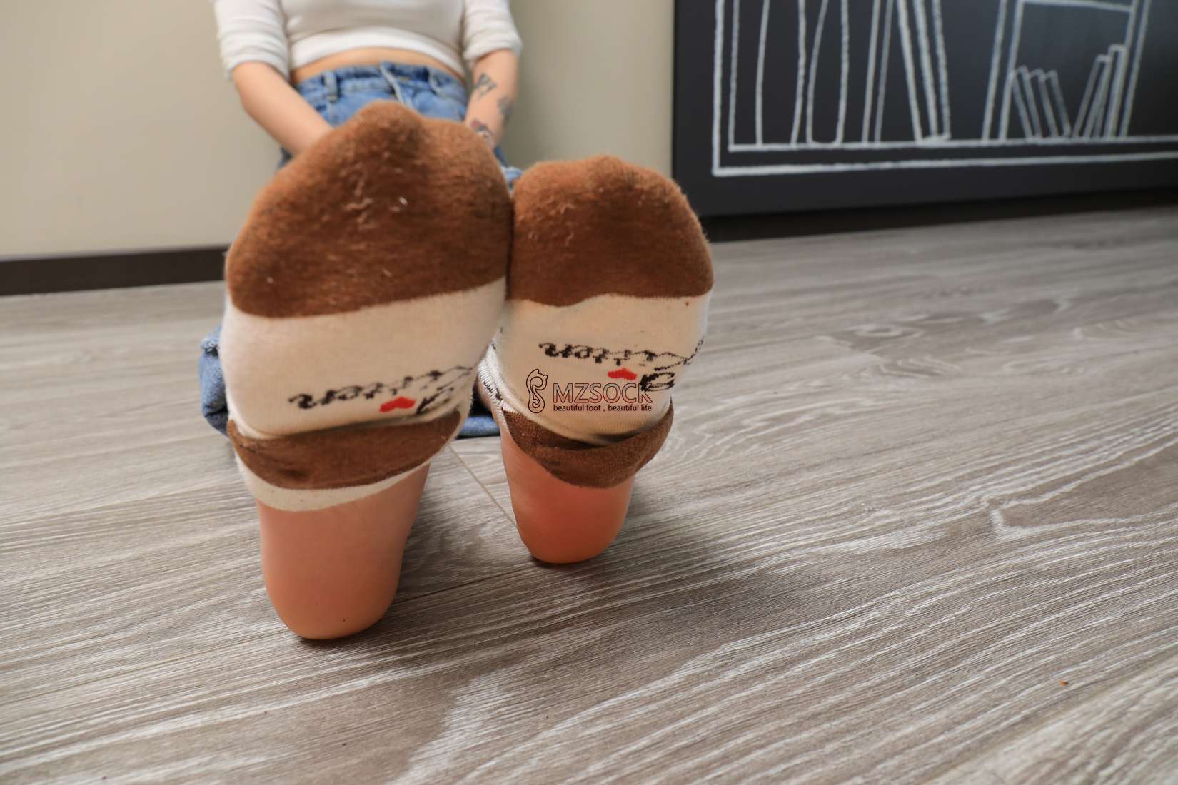 图片[21]-[MZSOCK爱美足] No.059 芳芳 在线浏览 – 速更版-美库