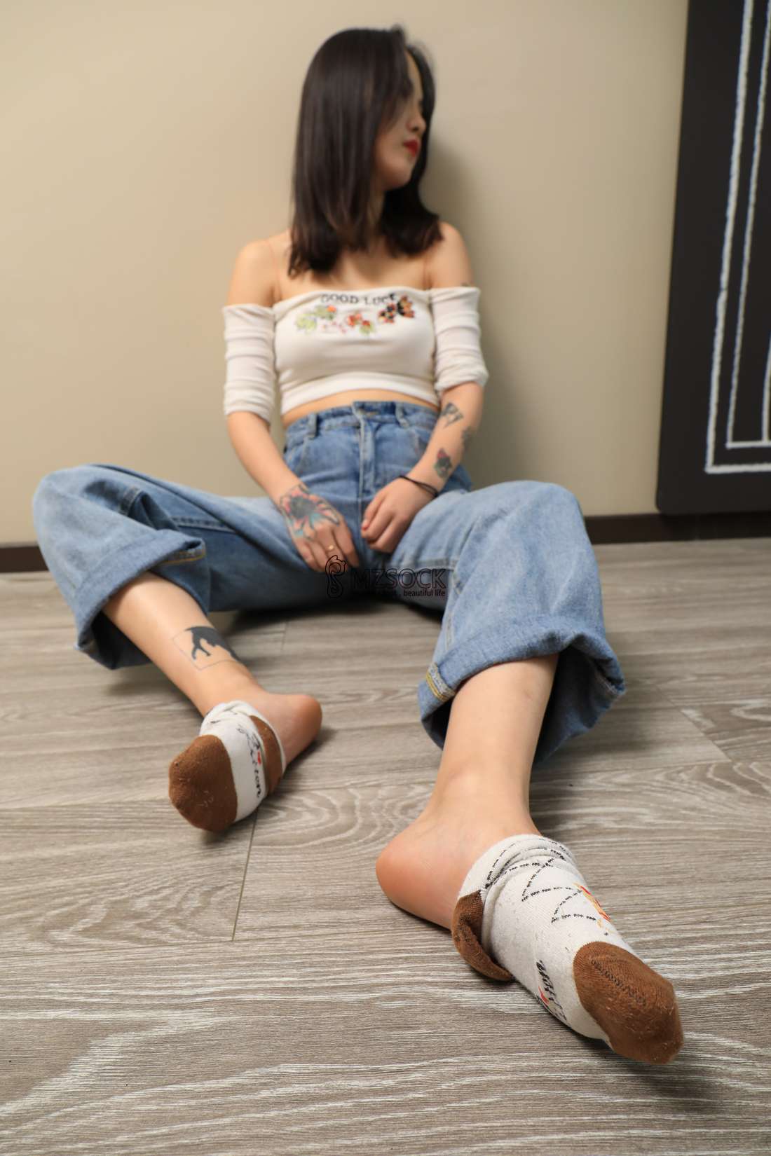 图片[97]-[MZSOCK爱美足] No.059 芳芳 在线浏览 – 速更版-美库