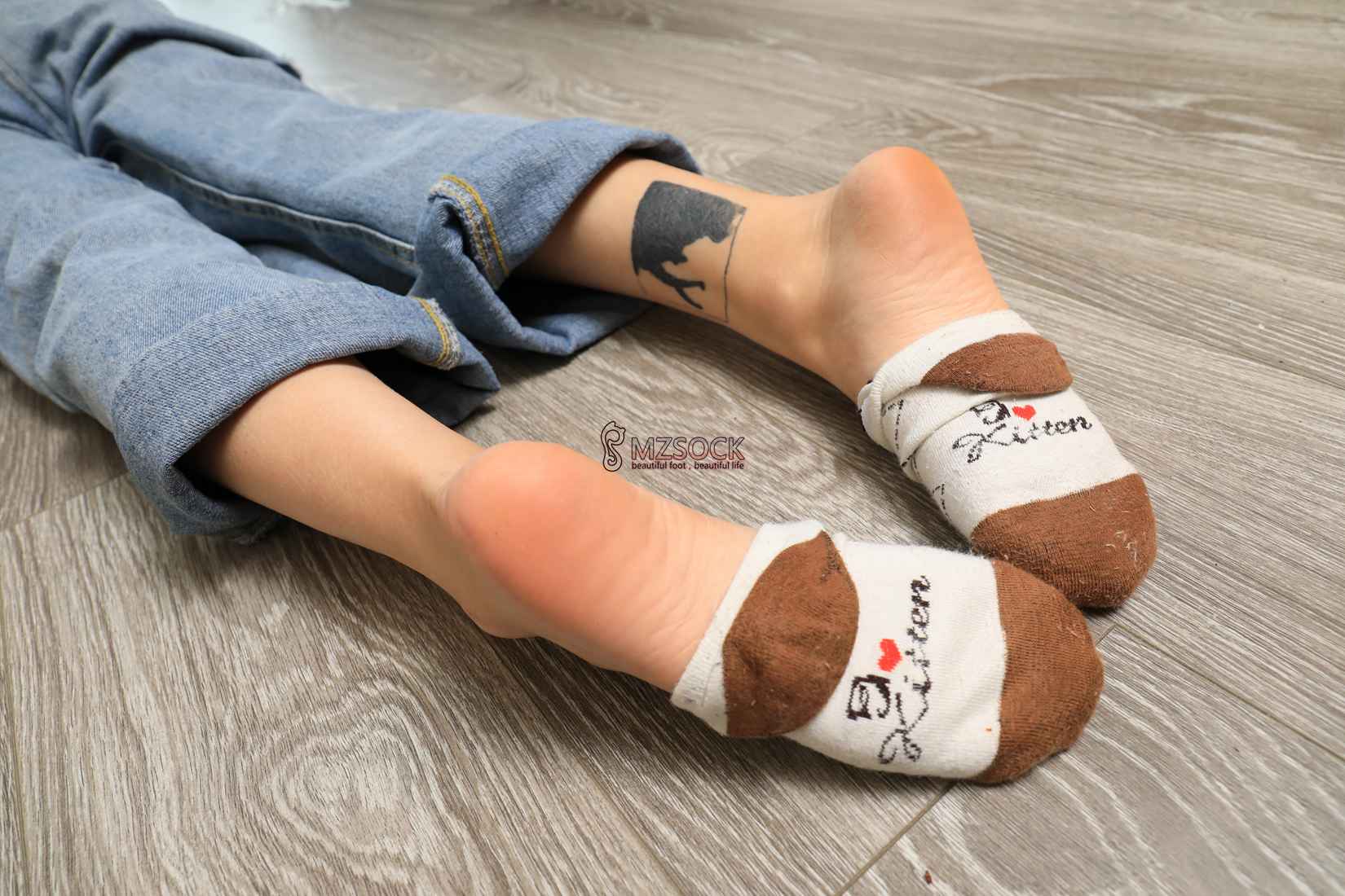 图片[65]-[MZSOCK爱美足] No.059 芳芳 在线浏览 – 速更版-美库