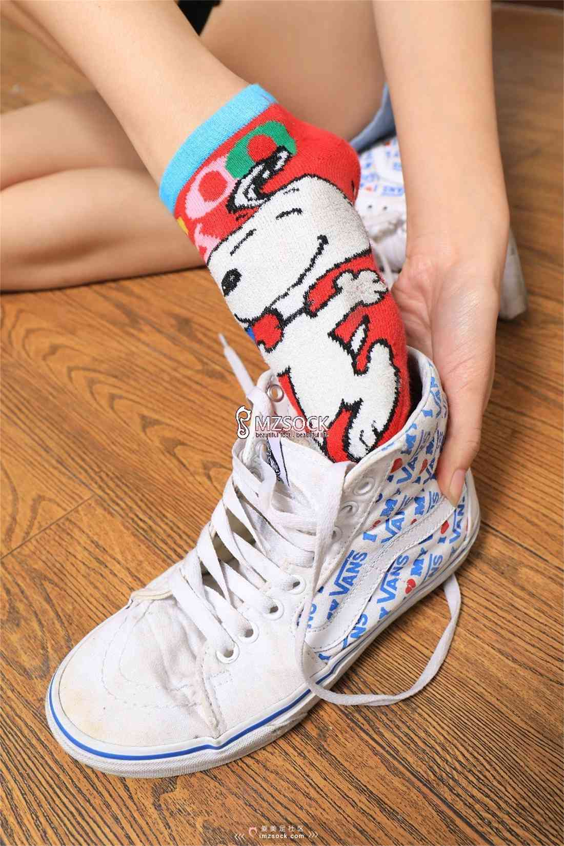 图片[39]-[MZSOCK爱美足] No.058 大长腿叮叮 在线浏览 – 速更版-美库