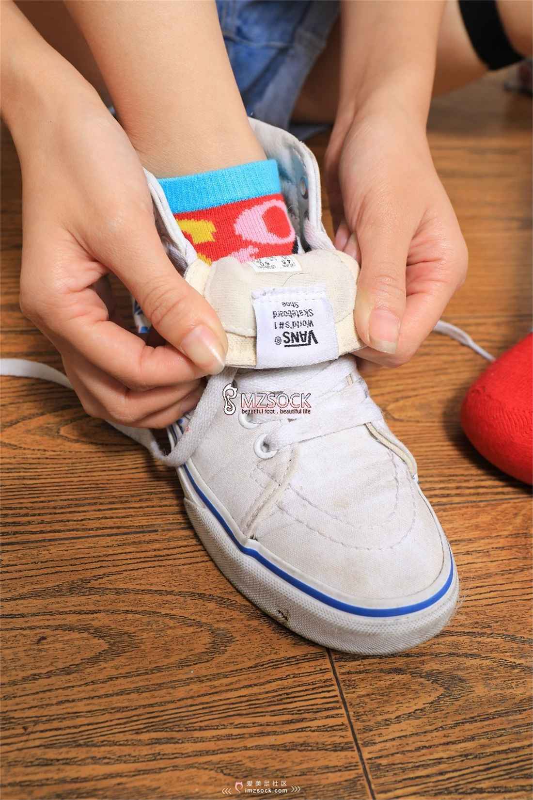 图片[61]-[MZSOCK爱美足] No.058 大长腿叮叮 在线浏览 – 速更版-美库