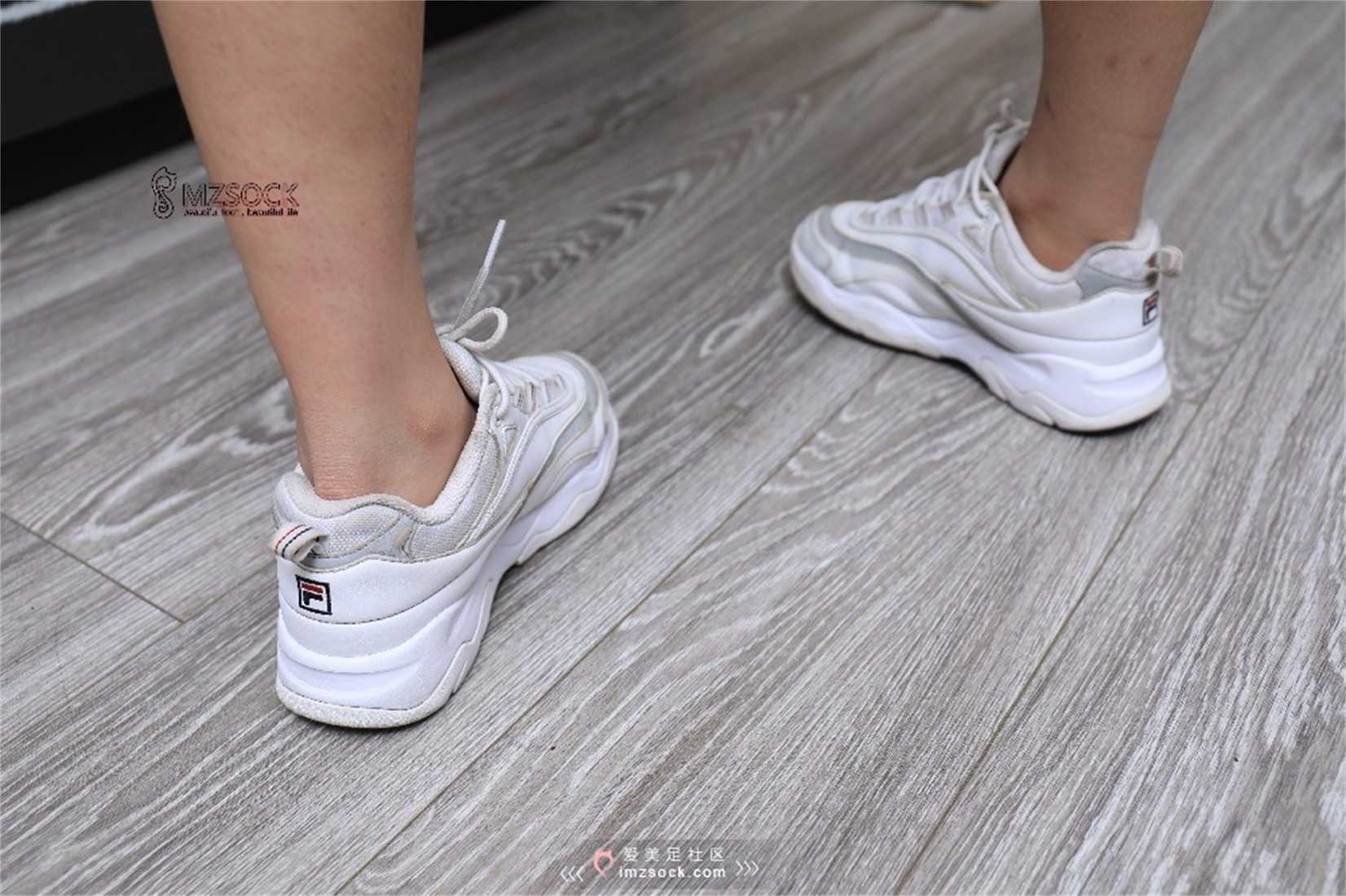 图片[20]-[MZSOCK爱美足] No.061 梦琪 在线浏览 – 速更版-美库