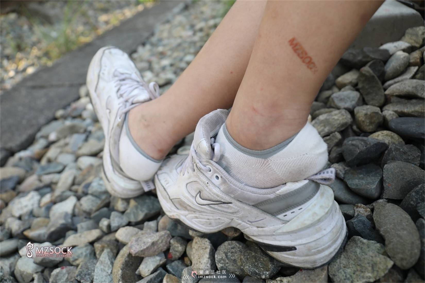 图片[102]-[MZSOCK爱美足] No.072 Ella! 在线浏览 – 速更版-美库