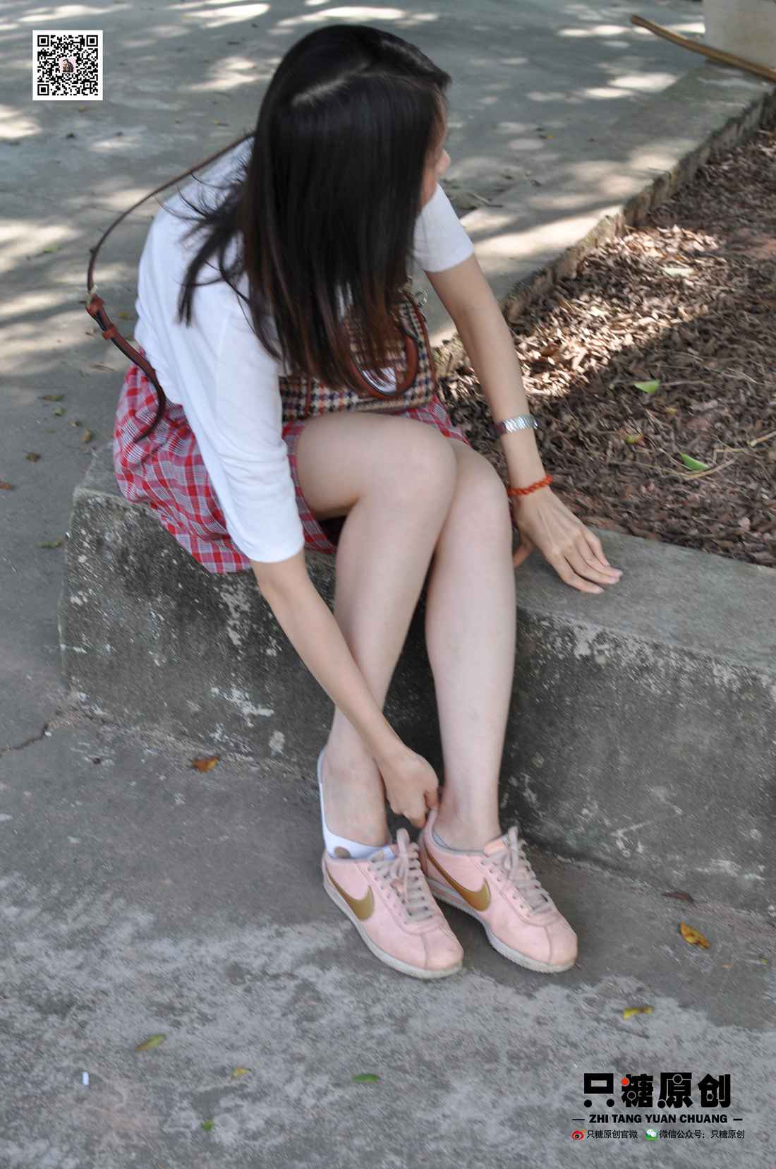 图片[98]-[只糖棉袜] NO.001 诗诗－格子裙休闲风 在线浏览 – 速更版-美库