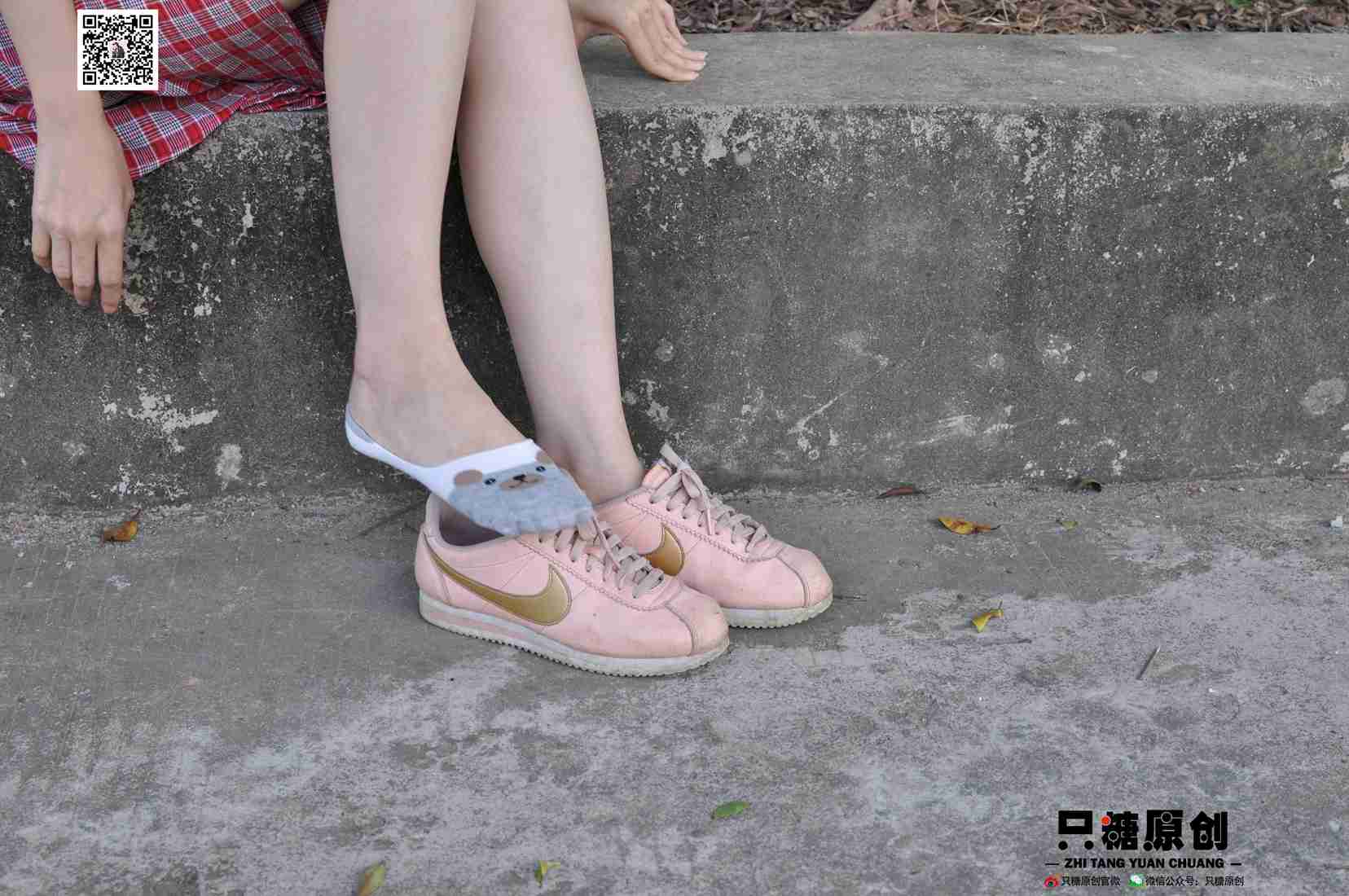 图片[119]-[只糖棉袜] NO.001 诗诗－格子裙休闲风 在线浏览 – 速更版-美库