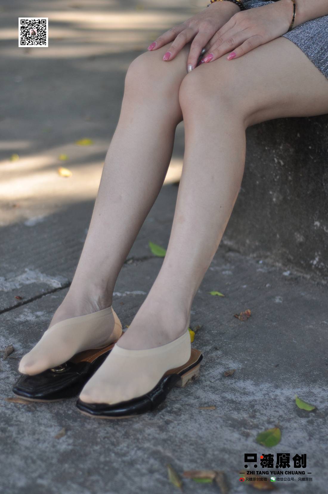 图片[9]-[只糖棉袜] NO.002 婷婷－短裙与薄棉船袜 在线浏览 – 速更版-美库