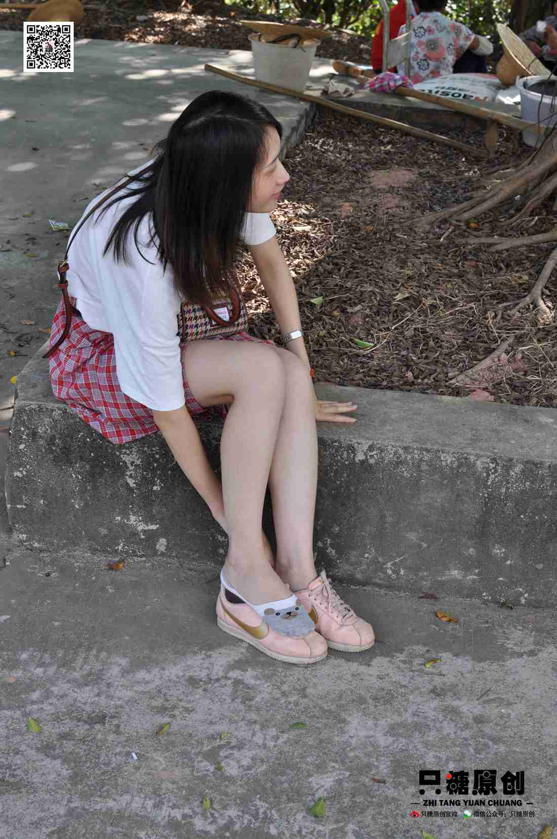 图片[49]-[只糖棉袜] NO.001 诗诗－格子裙休闲风 在线浏览 – 速更版-美库
