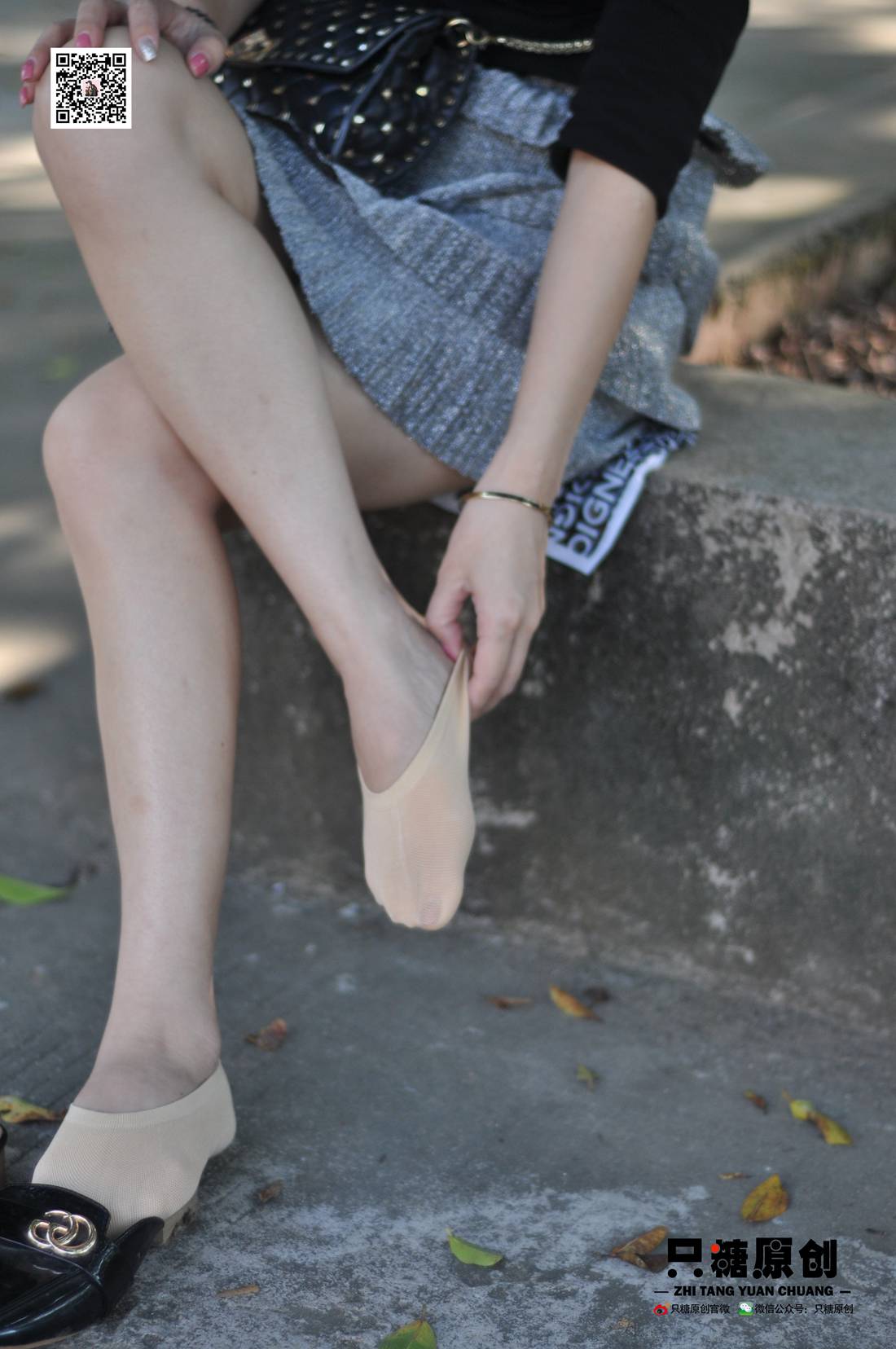 图片[124]-[只糖棉袜] NO.002 婷婷－短裙与薄棉船袜 在线浏览 – 速更版-美库