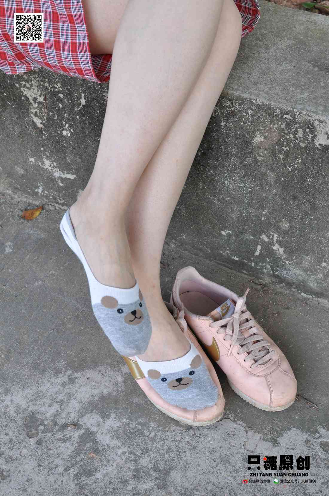 图片[160]-[只糖棉袜] NO.001 诗诗－格子裙休闲风 在线浏览 – 速更版-美库