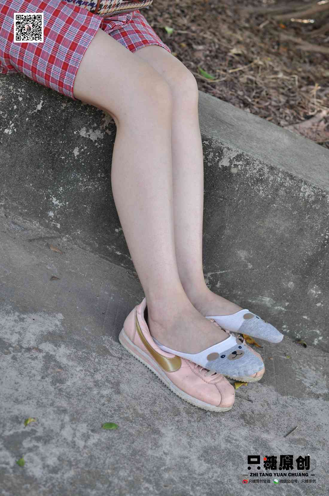 图片[22]-[只糖棉袜] NO.001 诗诗－格子裙休闲风 在线浏览 – 速更版-美库