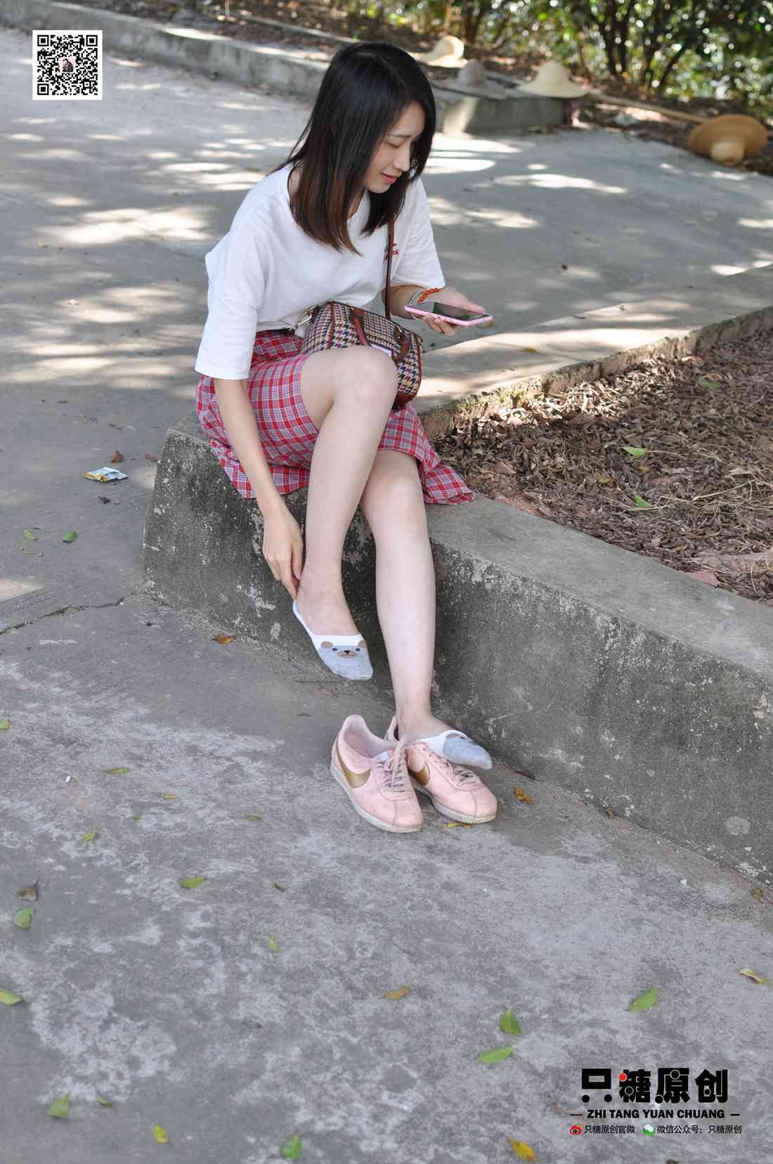 图片[154]-[只糖棉袜] NO.001 诗诗－格子裙休闲风 在线浏览 – 速更版-美库
