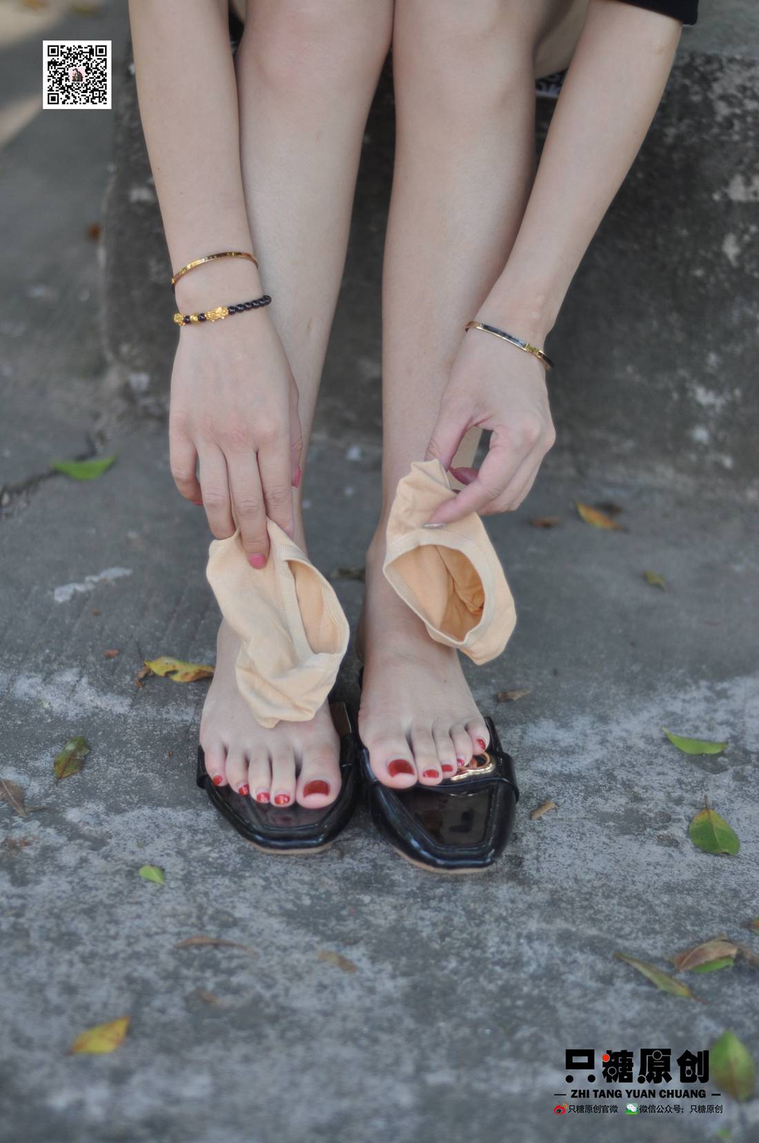 图片[19]-[只糖棉袜] NO.002 婷婷－短裙与薄棉船袜 在线浏览 – 速更版-美库