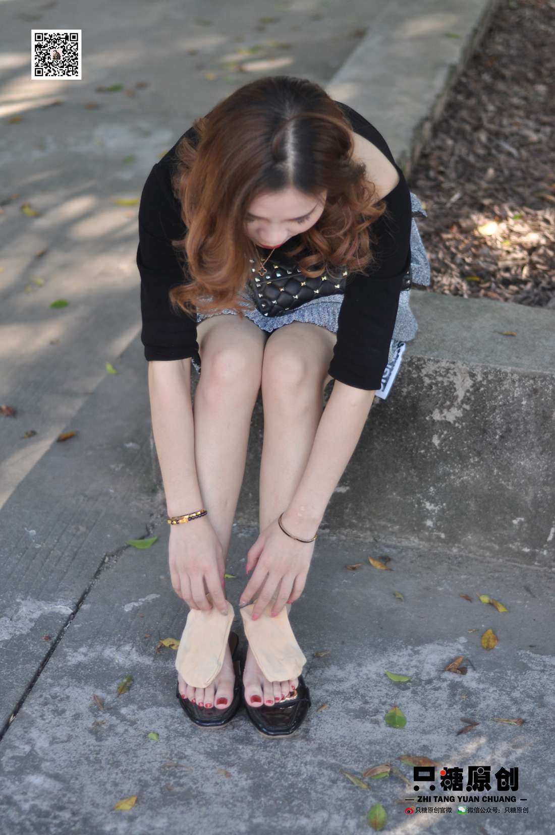 图片[60]-[只糖棉袜] NO.002 婷婷－短裙与薄棉船袜 在线浏览 – 速更版-美库