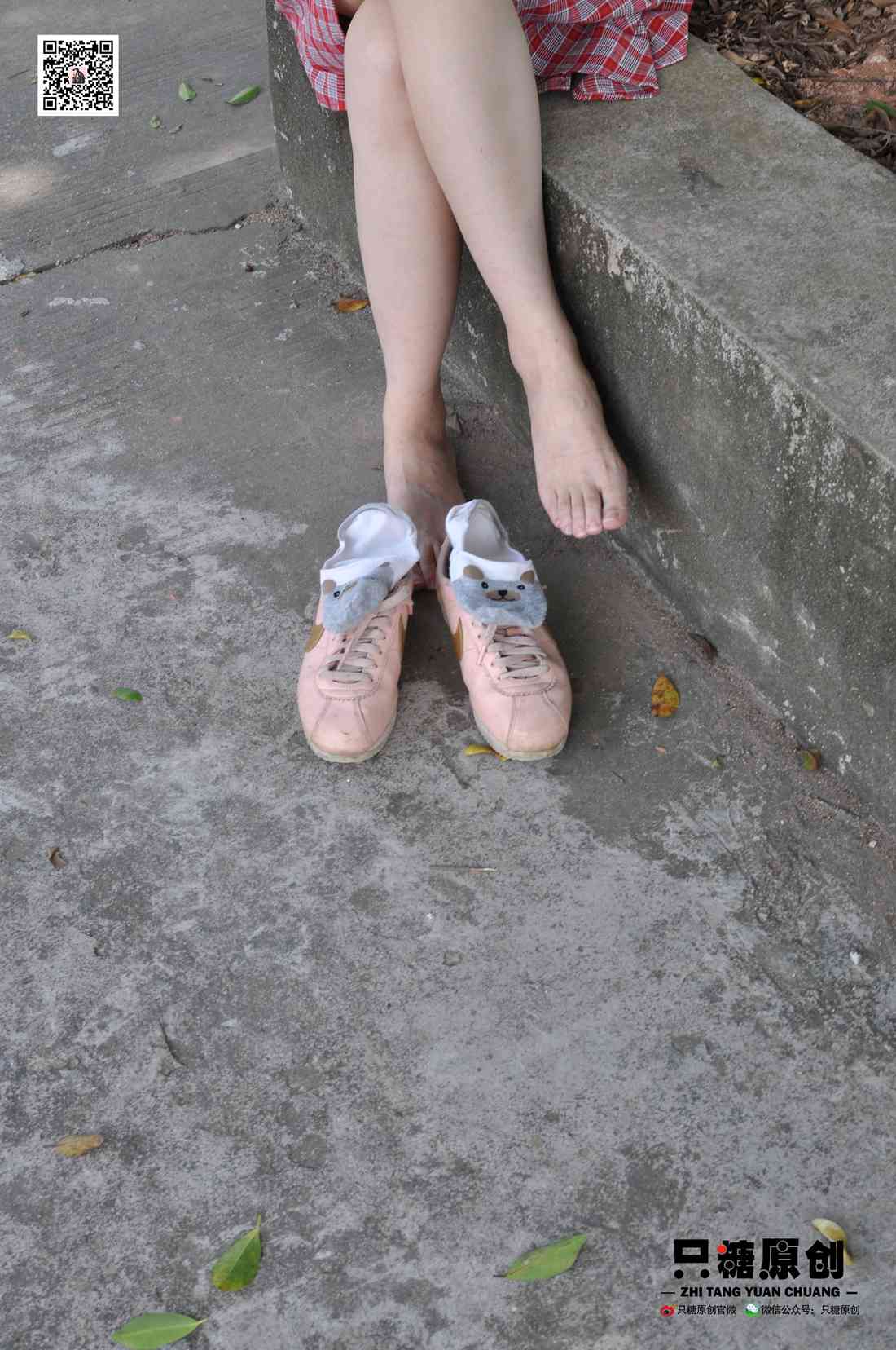 图片[140]-[只糖棉袜] NO.001 诗诗－格子裙休闲风 在线浏览 – 速更版-美库