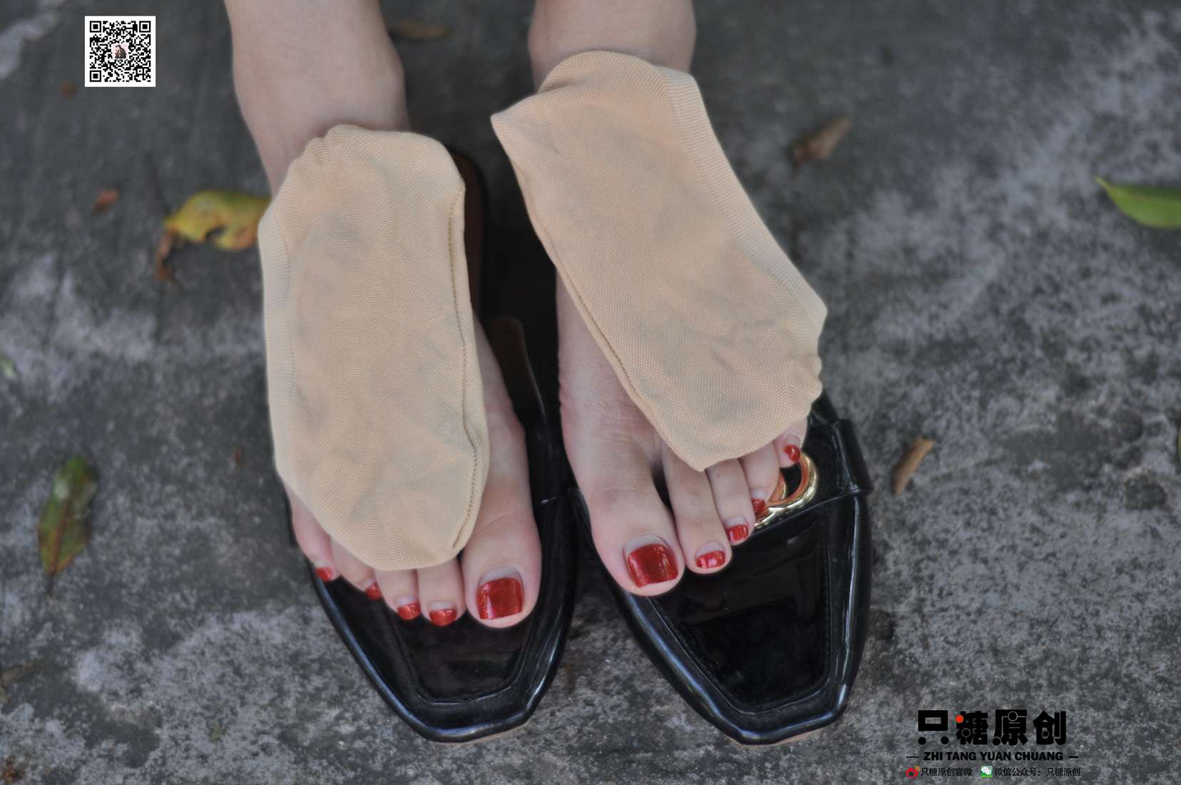 图片[48]-[只糖棉袜] NO.002 婷婷－短裙与薄棉船袜 在线浏览 – 速更版-美库