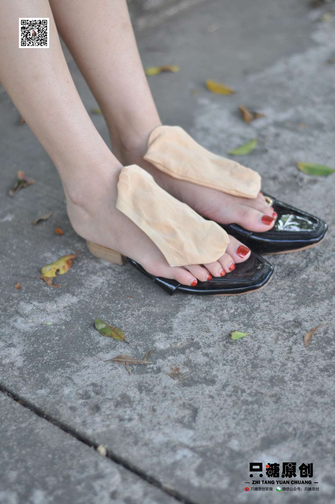 图片[23]-[只糖棉袜] NO.002 婷婷－短裙与薄棉船袜 在线浏览 – 速更版-美库