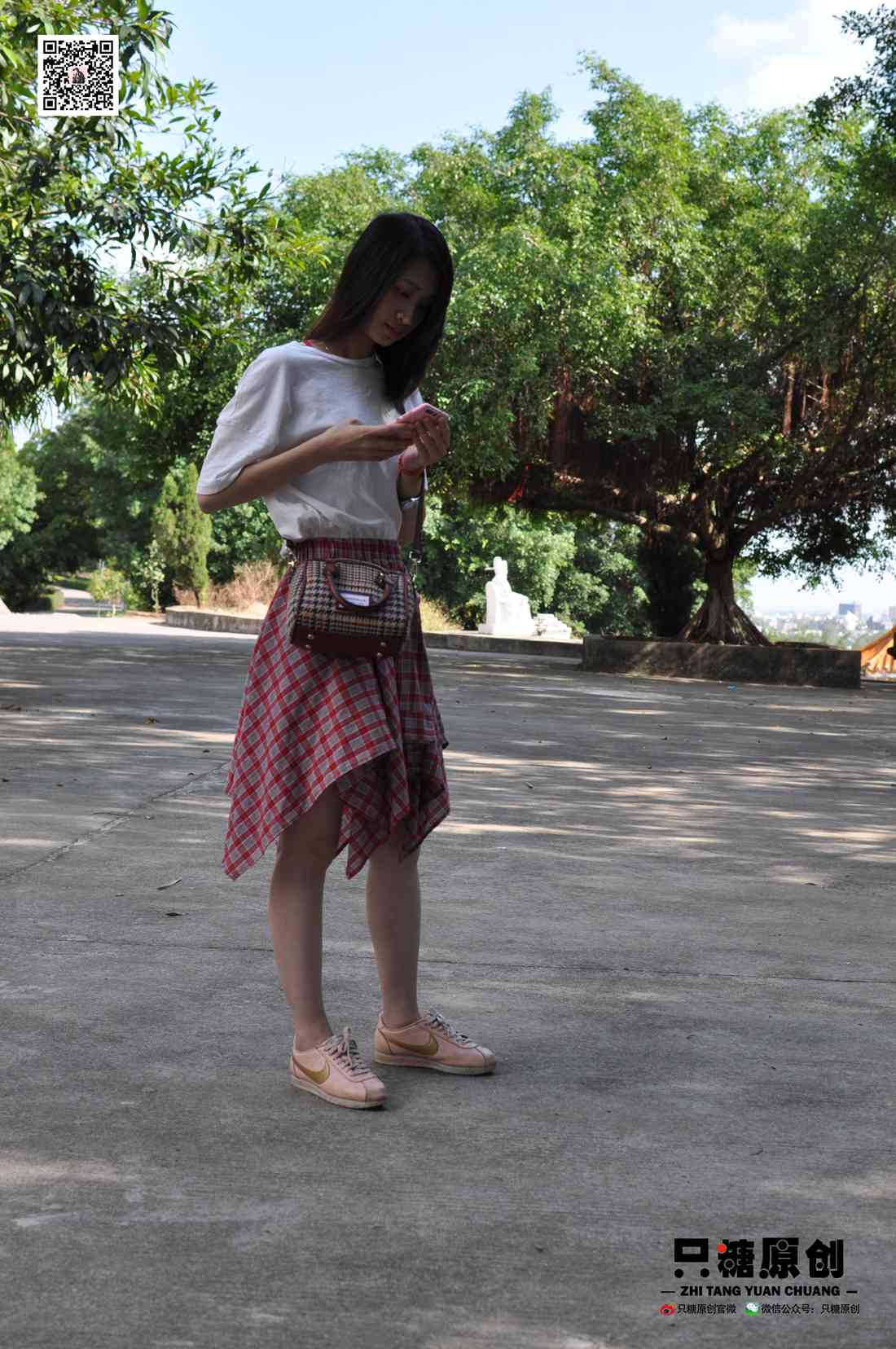 图片[36]-[只糖棉袜] NO.001 诗诗－格子裙休闲风 在线浏览 – 速更版-美库