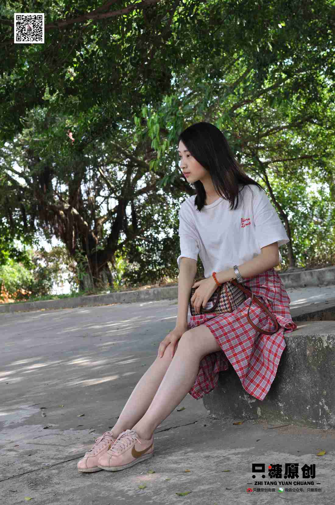 图片[196]-[只糖棉袜] NO.001 诗诗－格子裙休闲风 在线浏览 – 速更版-美库