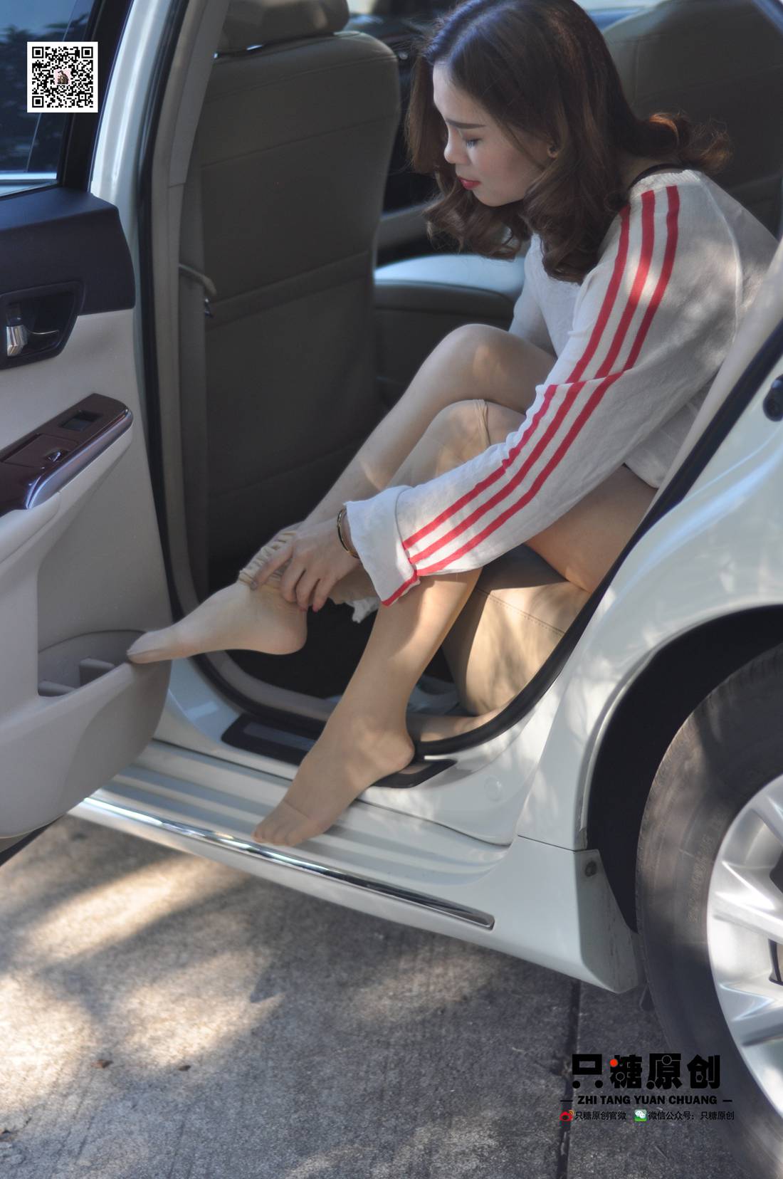 图片[11]-[只糖棉袜] NO.005 婷婷－运动风小白鞋 在线浏览 – 速更版-美库