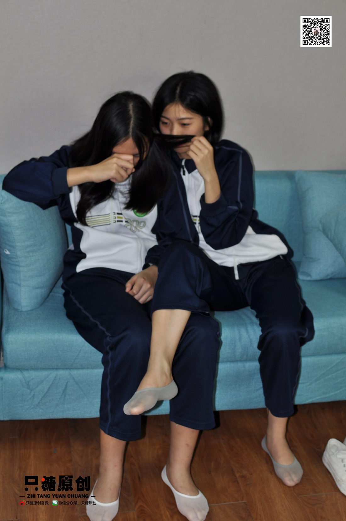 图片[195]-[只糖棉袜] NO.007 嘉欣&小枝－夏日里的两双小白鞋 在线浏览 – 速更版-美库