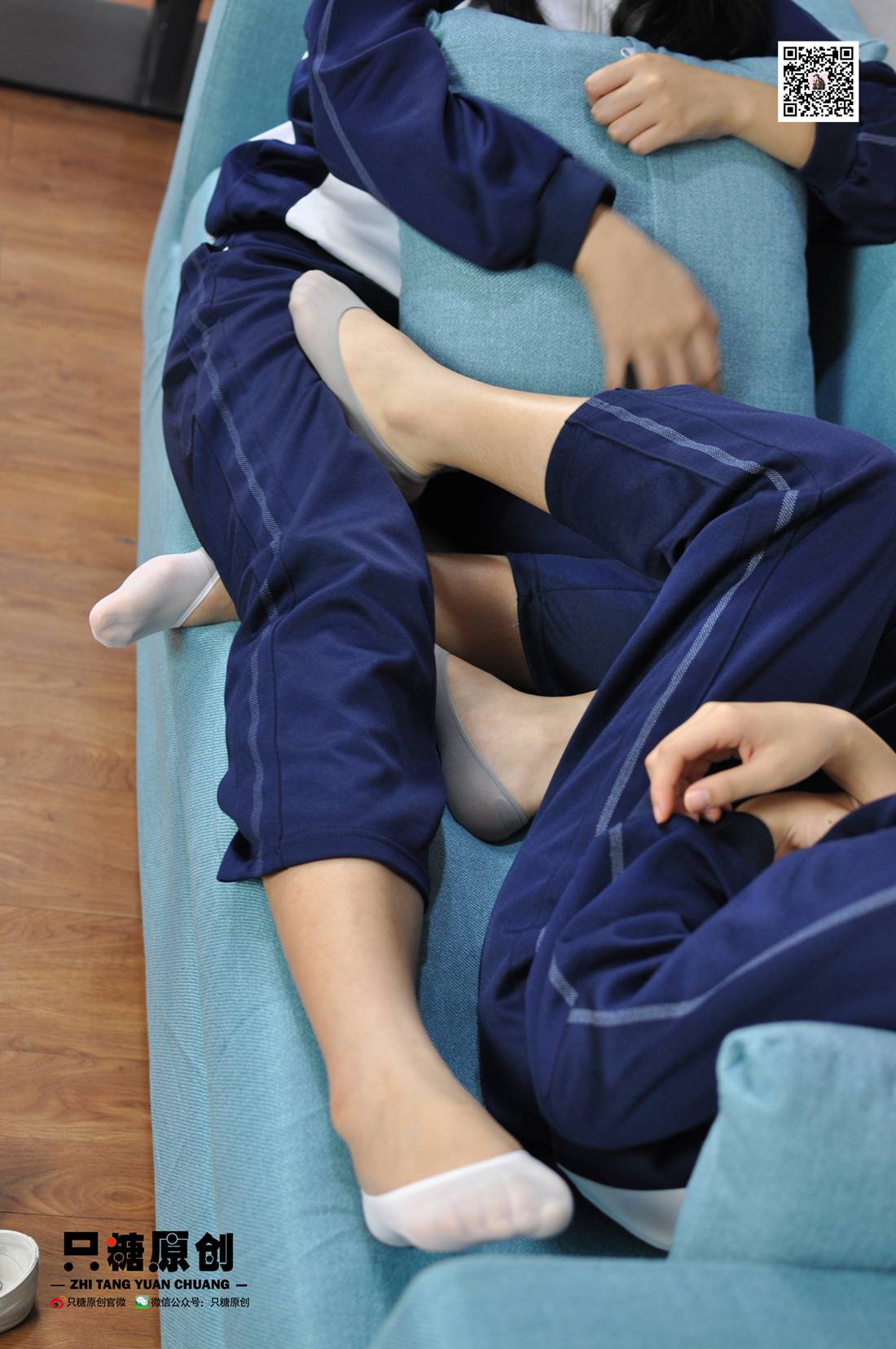 图片[152]-[只糖棉袜] NO.007 嘉欣&小枝－夏日里的两双小白鞋 在线浏览 – 速更版-美库