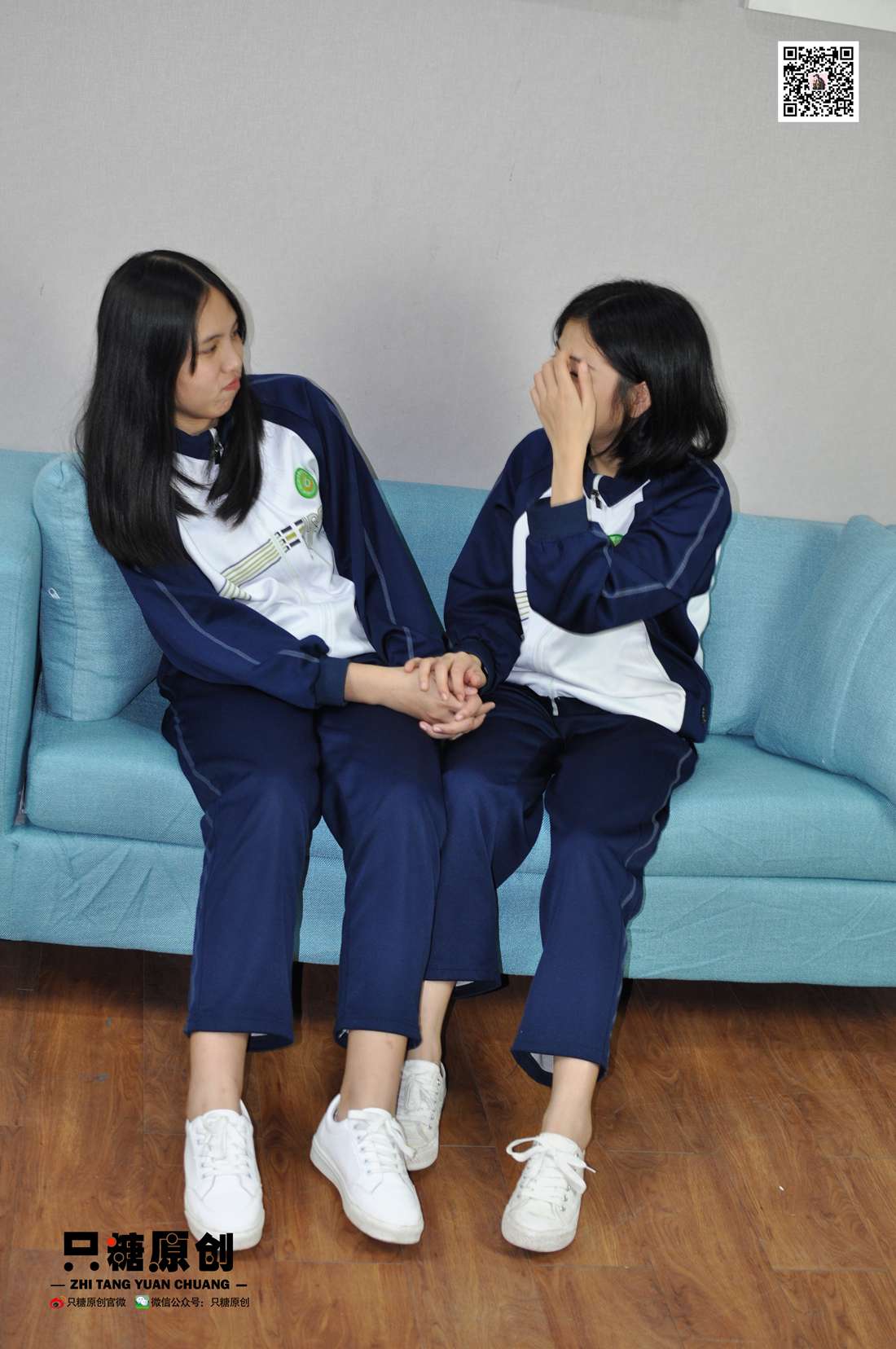 图片[142]-[只糖棉袜] NO.007 嘉欣&小枝－夏日里的两双小白鞋 在线浏览 – 速更版-美库