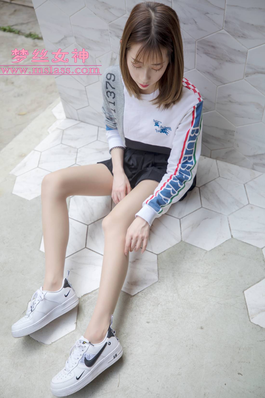 图片[73]-[MSLASS梦丝女神] 2019.05.04 笔直细腿 苏沐 在线浏览 – 速更版-美库