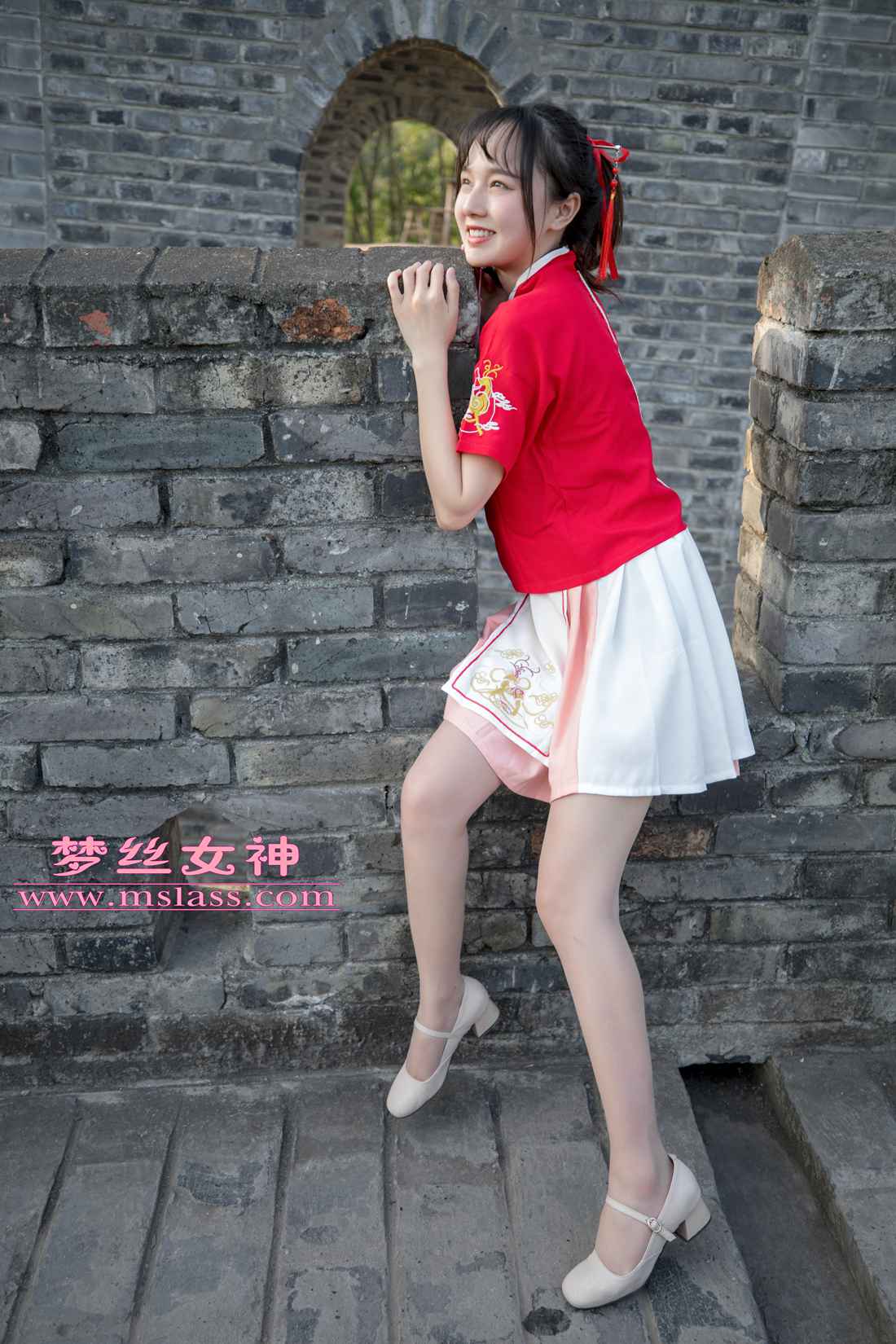 图片[37]-[MSLASS梦丝女神] 2019.05.06 玥玥 长城古风少女 在线浏览 – 速更版-美库