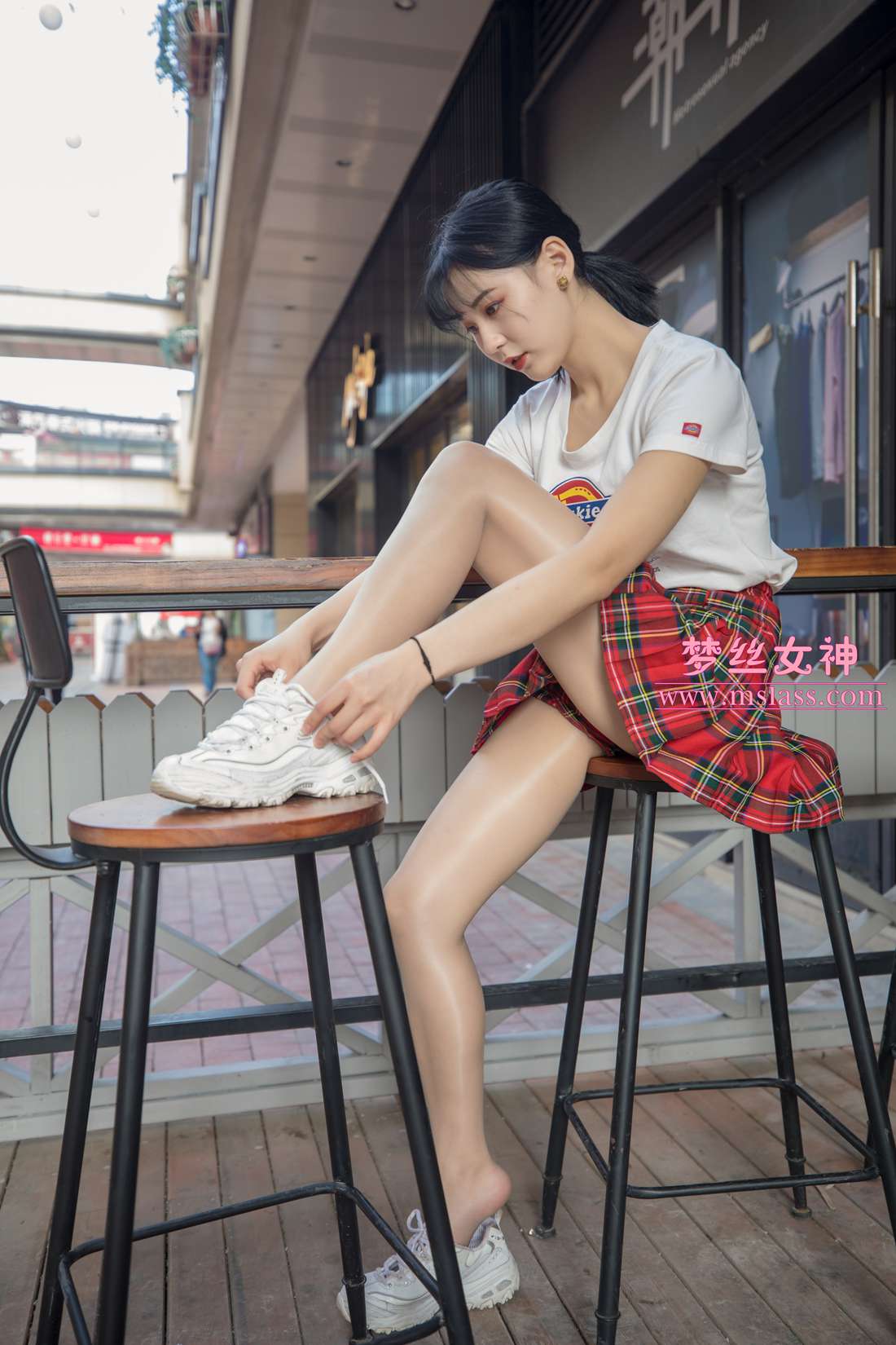 图片[54]-[MSLASS梦丝女神] 2019.05.23 可岚 油光丝袜的少女 在线浏览 – 速更版-美库