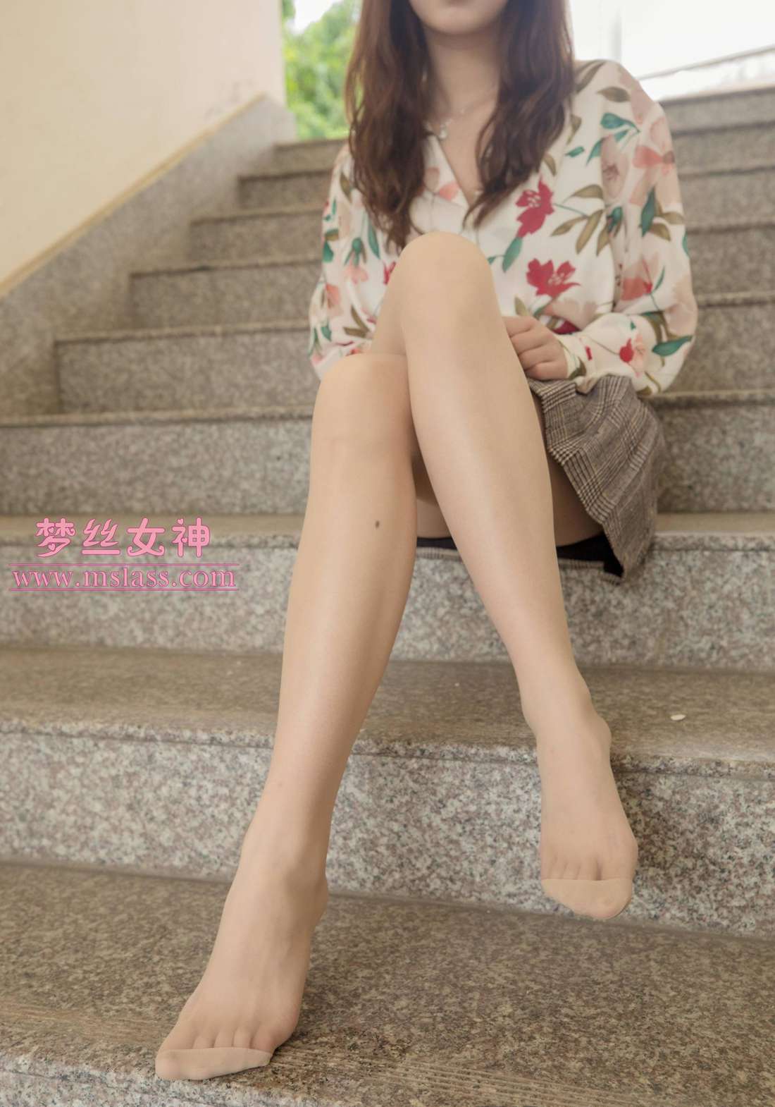 图片[30]-[MSLASS梦丝女神] 2019.05.20 宿楼丝袜玉足女神 魏婷婷 在线浏览 – 速更版-美库