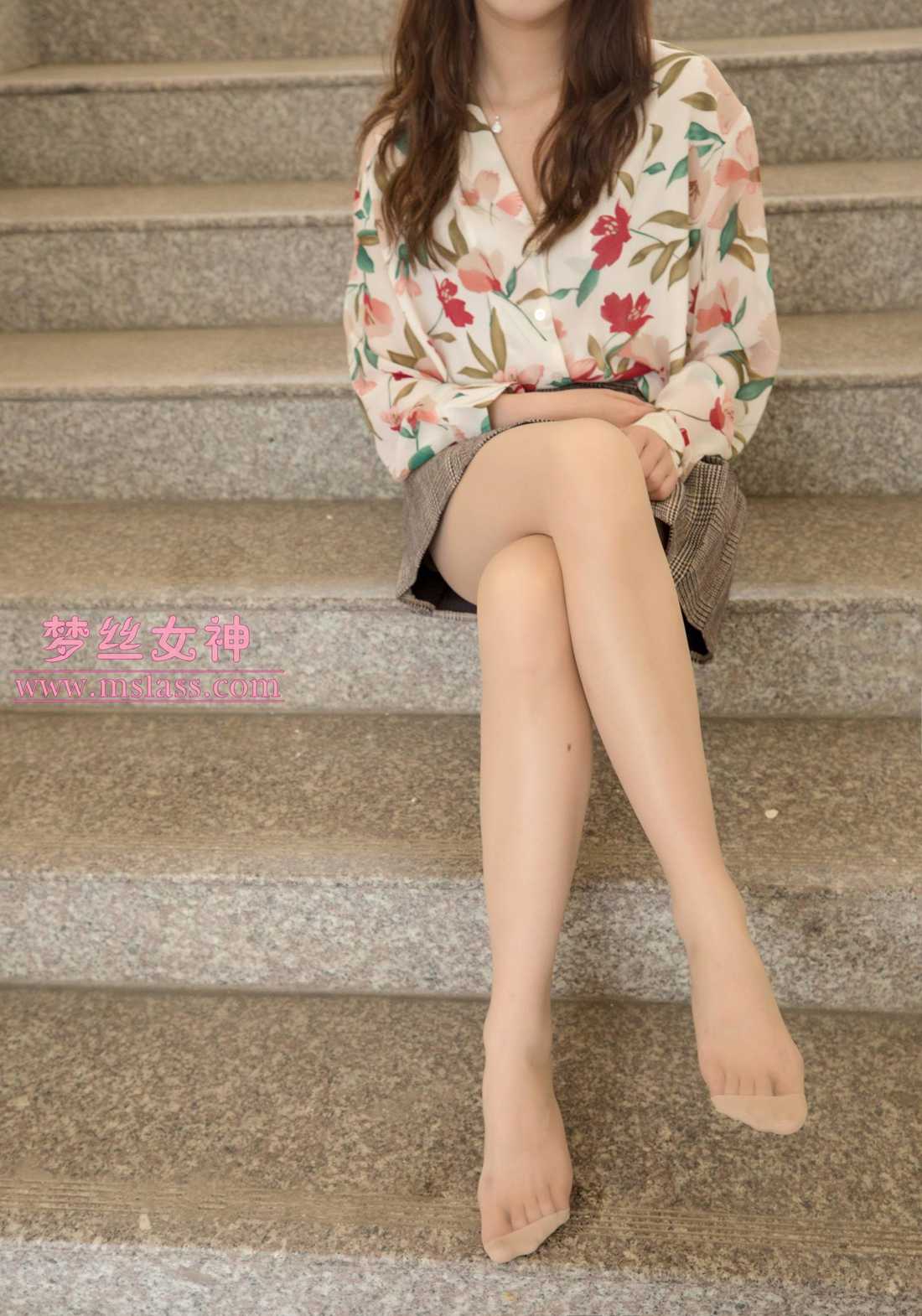 图片[52]-[MSLASS梦丝女神] 2019.05.20 宿楼丝袜玉足女神 魏婷婷 在线浏览 – 速更版-美库