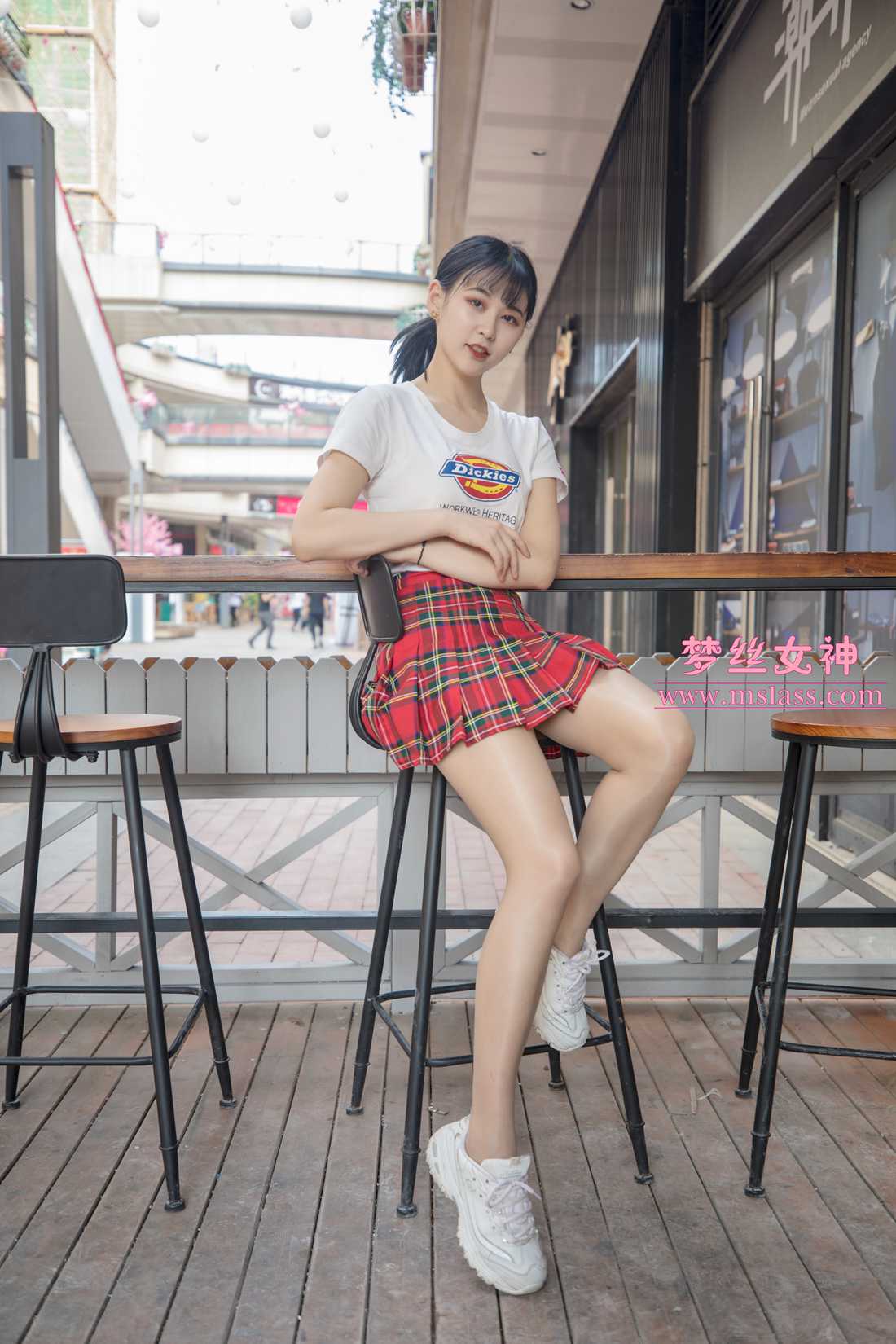 图片[15]-[MSLASS梦丝女神] 2019.05.23 可岚 油光丝袜的少女 在线浏览 – 速更版-美库