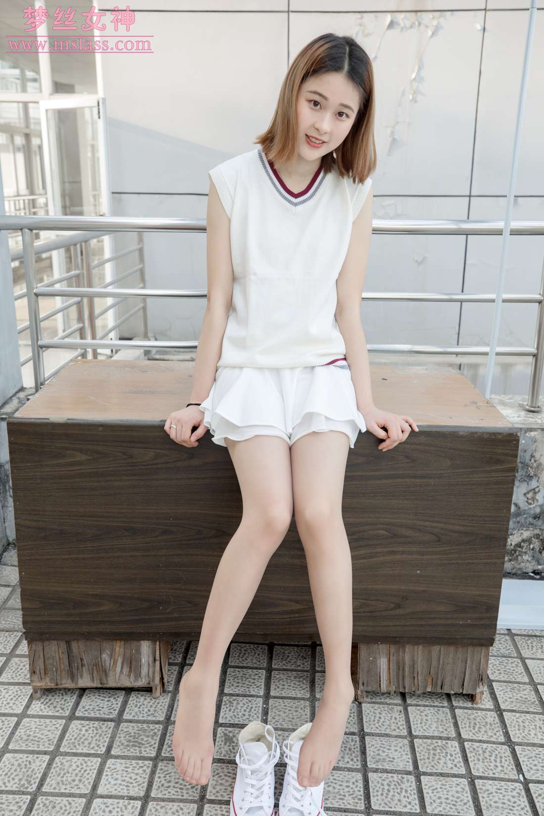 图片[26]-[MSLASS梦丝女神] 2019.05.31 雯雯 学楼丝袜美腿 在线浏览 – 速更版-美库