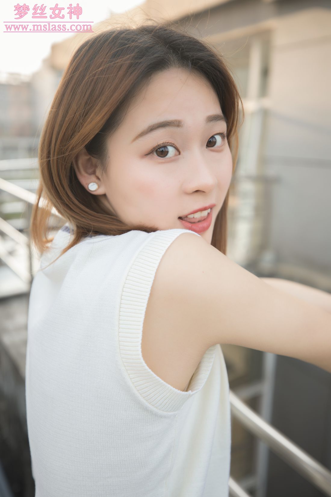 [MSLASS梦丝女神] 2019.05.31 雯雯 学楼丝袜美腿 在线浏览 – 优选-优选资源网