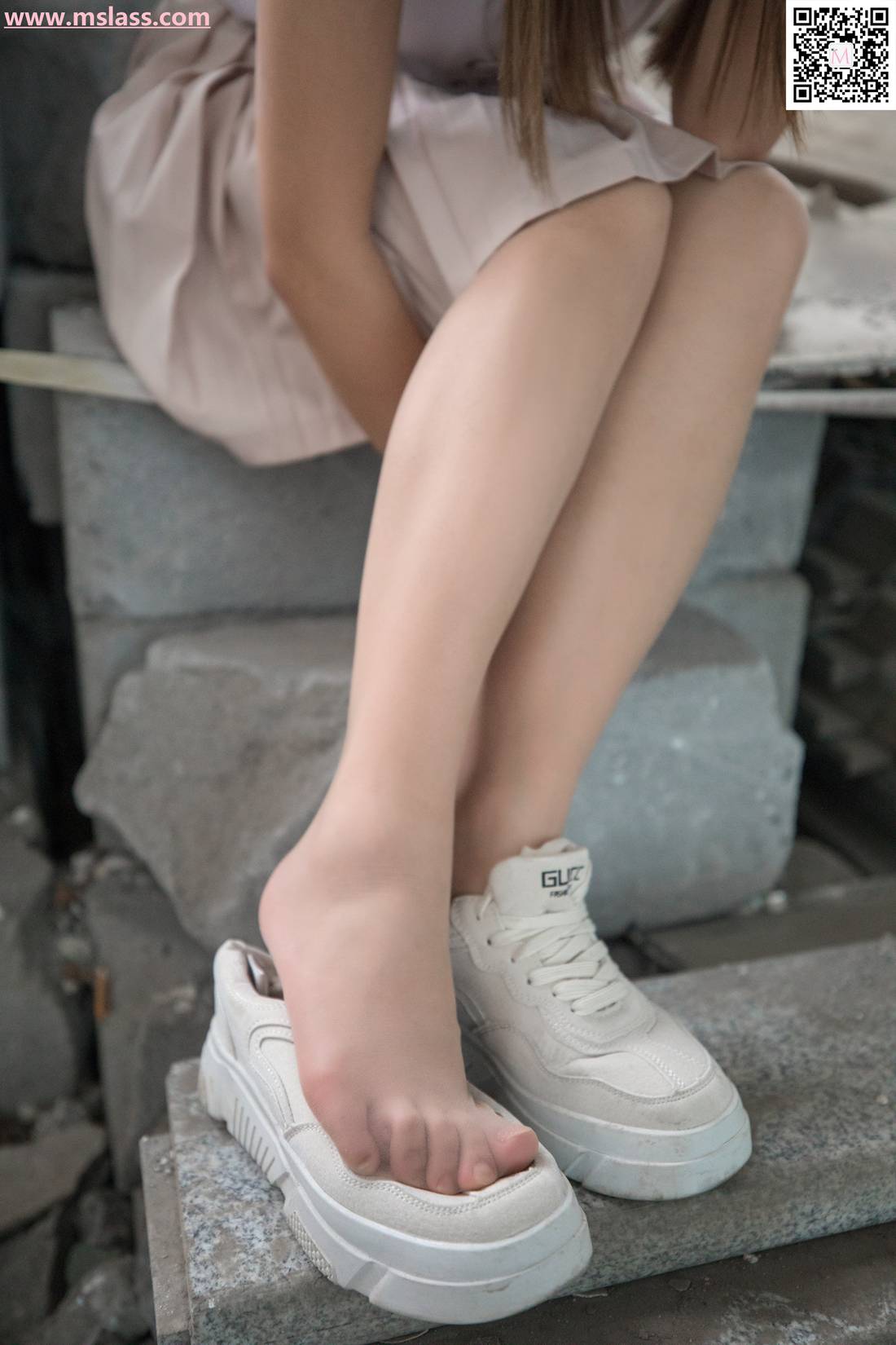 图片[22]-[MSLASS梦丝女神] 2019.08.29 废墟的小白鞋 小除夕 在线浏览 – 速更版-美库