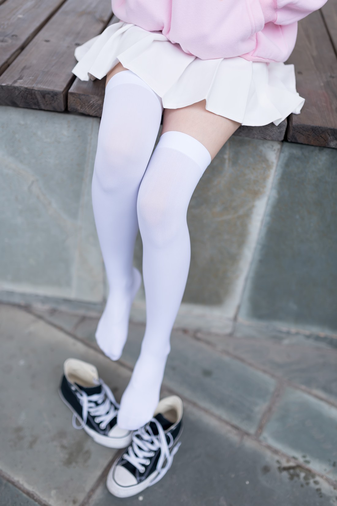 图片[31]-[风之领域] No.001 户外白丝 在线浏览 – 速更版-美库