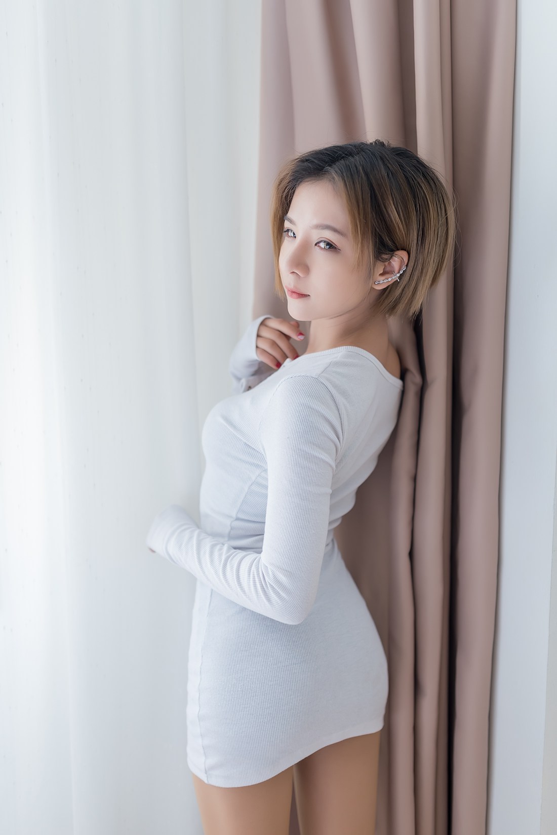 图片[14]-[风之领域] No.019 短发阳光少女的私房照 在线浏览 – 速更版-美库