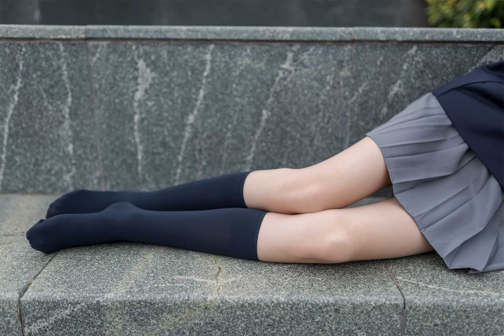 图片[3]-[风之领域] No.022 天桥上的短裙妹子 在线浏览 – 速更版-美库