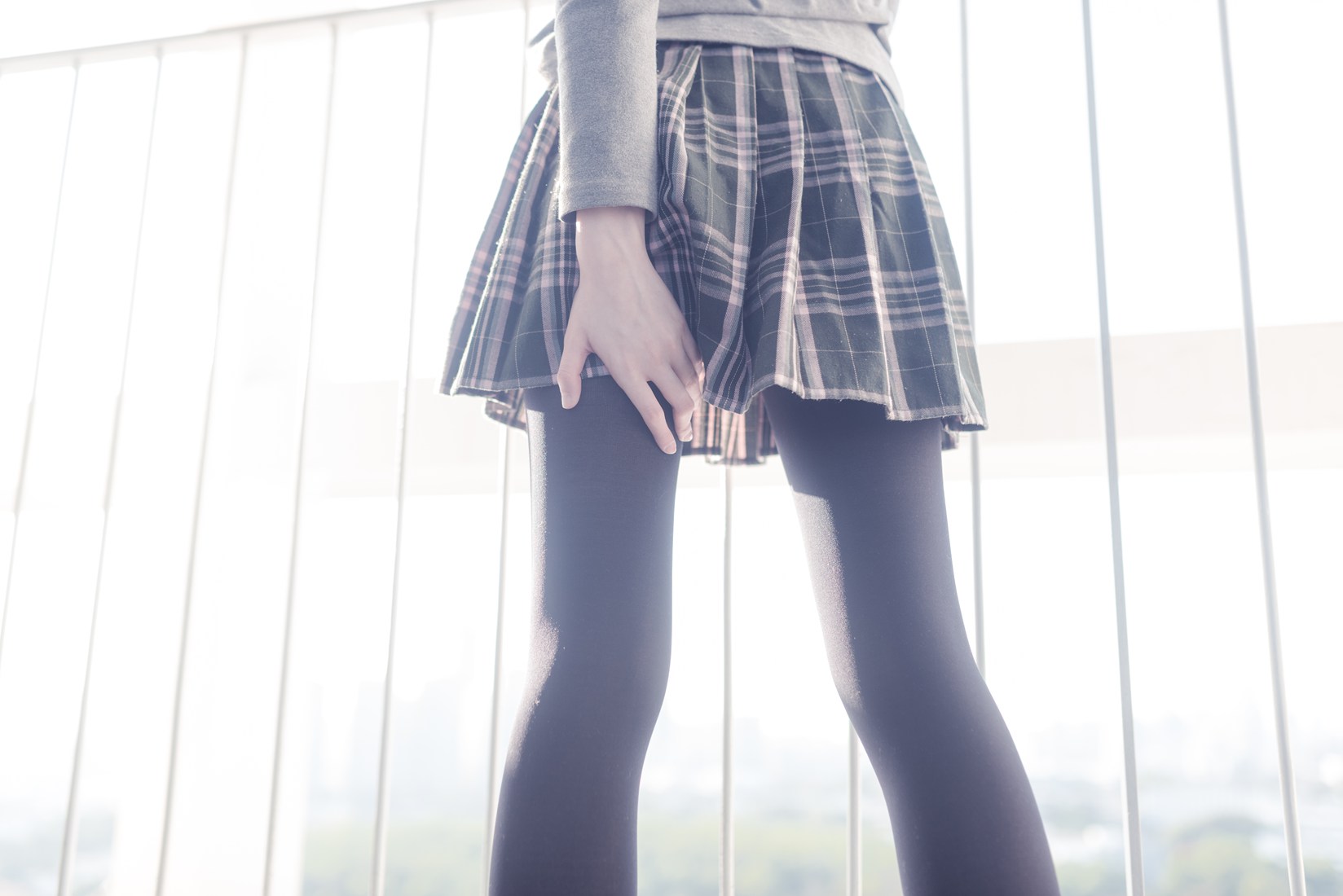 图片[17]-[风之领域] No.023 静静等待的黑丝女孩 在线浏览 – 速更版-美库