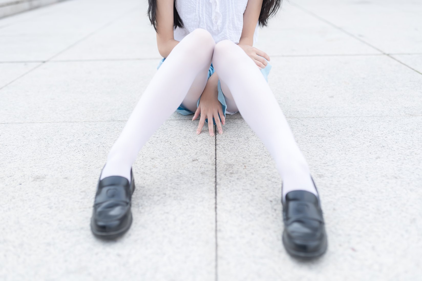 图片[30]-[风之领域] No.028 蓝短裙的白丝姐姐 在线浏览 – 速更版-美库