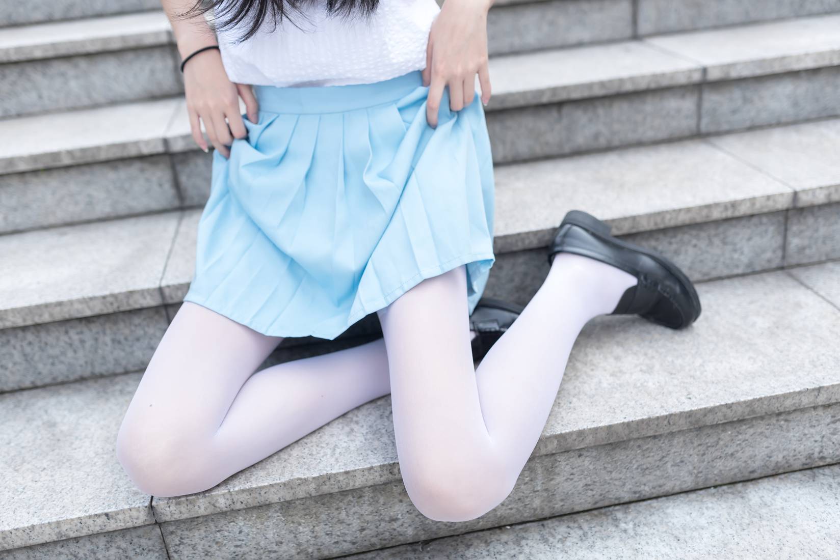 图片[13]-[风之领域] No.028 蓝短裙的白丝姐姐 在线浏览 – 速更版-美库