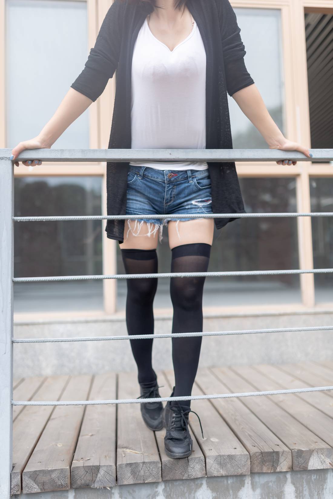 图片[21]-[风之领域] No.043 湖边的黑丝美脚 在线浏览 – 速更版-美库