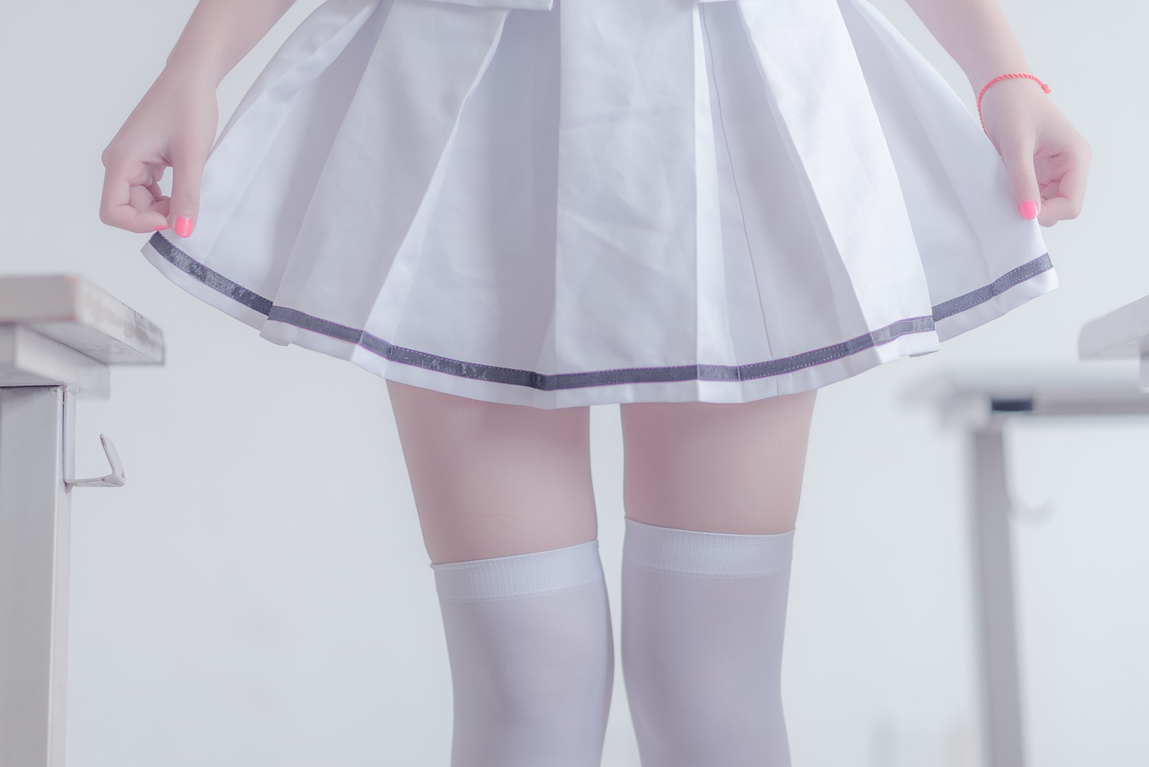 图片[31]-[风之领域] No.051 黑白丝，你喜欢哪个？ 在线浏览 – 速更版-美库